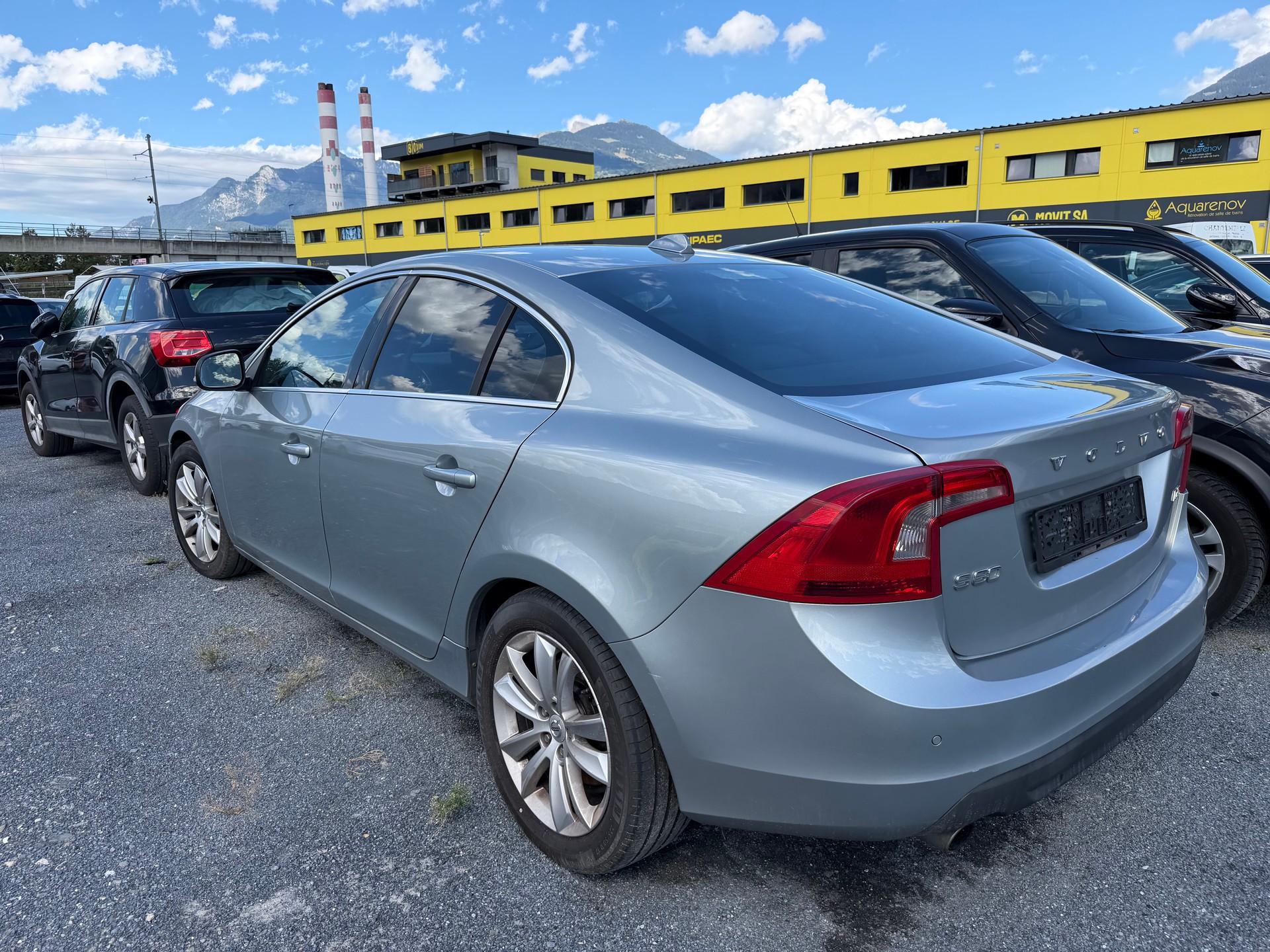 VOLVO S60 D5 Summum-image-2