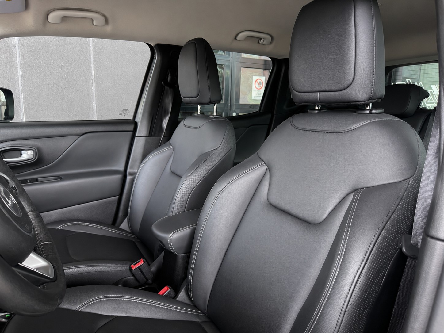 JEEP Renegade 1.5 MHEV Swiss Limited Plus-image-9