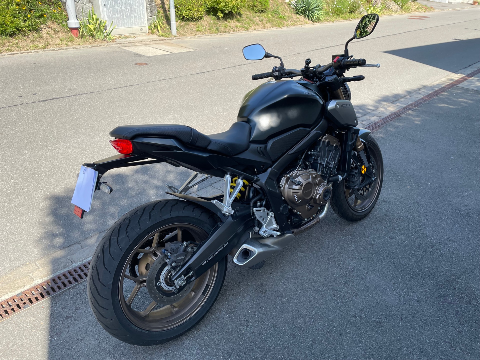 HONDA CB 650 R-image-6