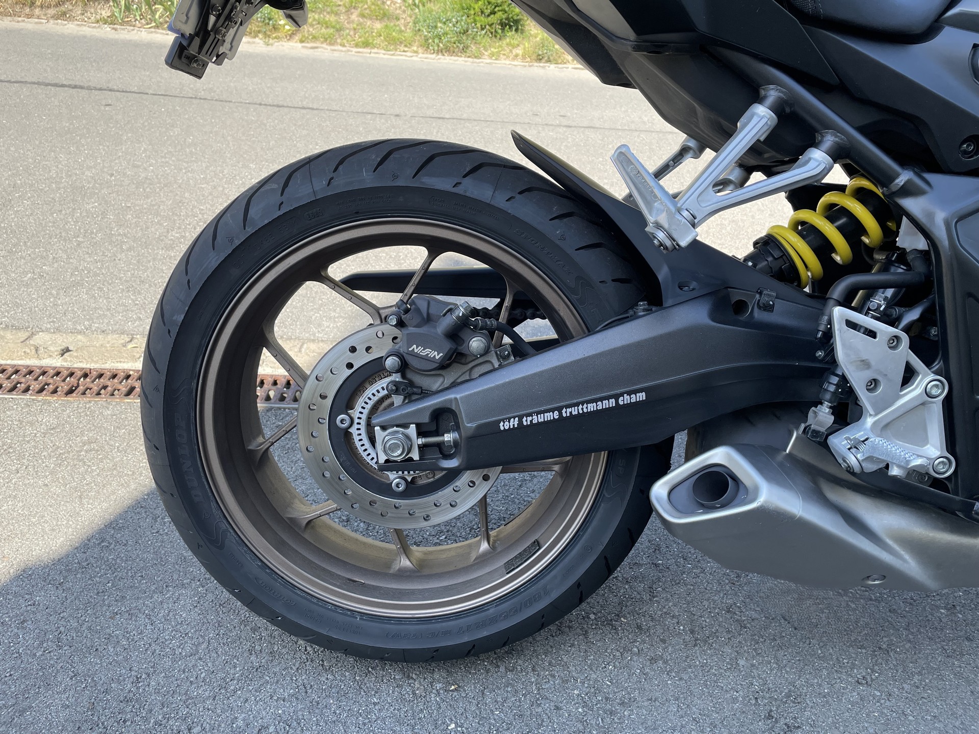 HONDA CB 650 R-image-10