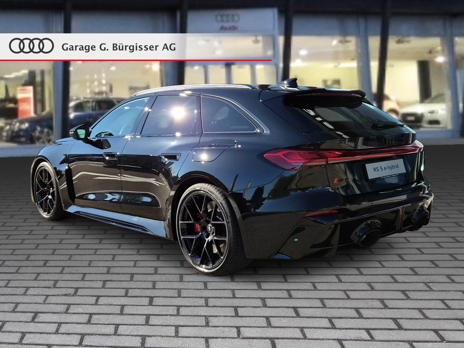 AUDI RS 5 Avant TFSI 470 kW Tiptronic quattro Mythosschwarz Metallic-showroom-element-3