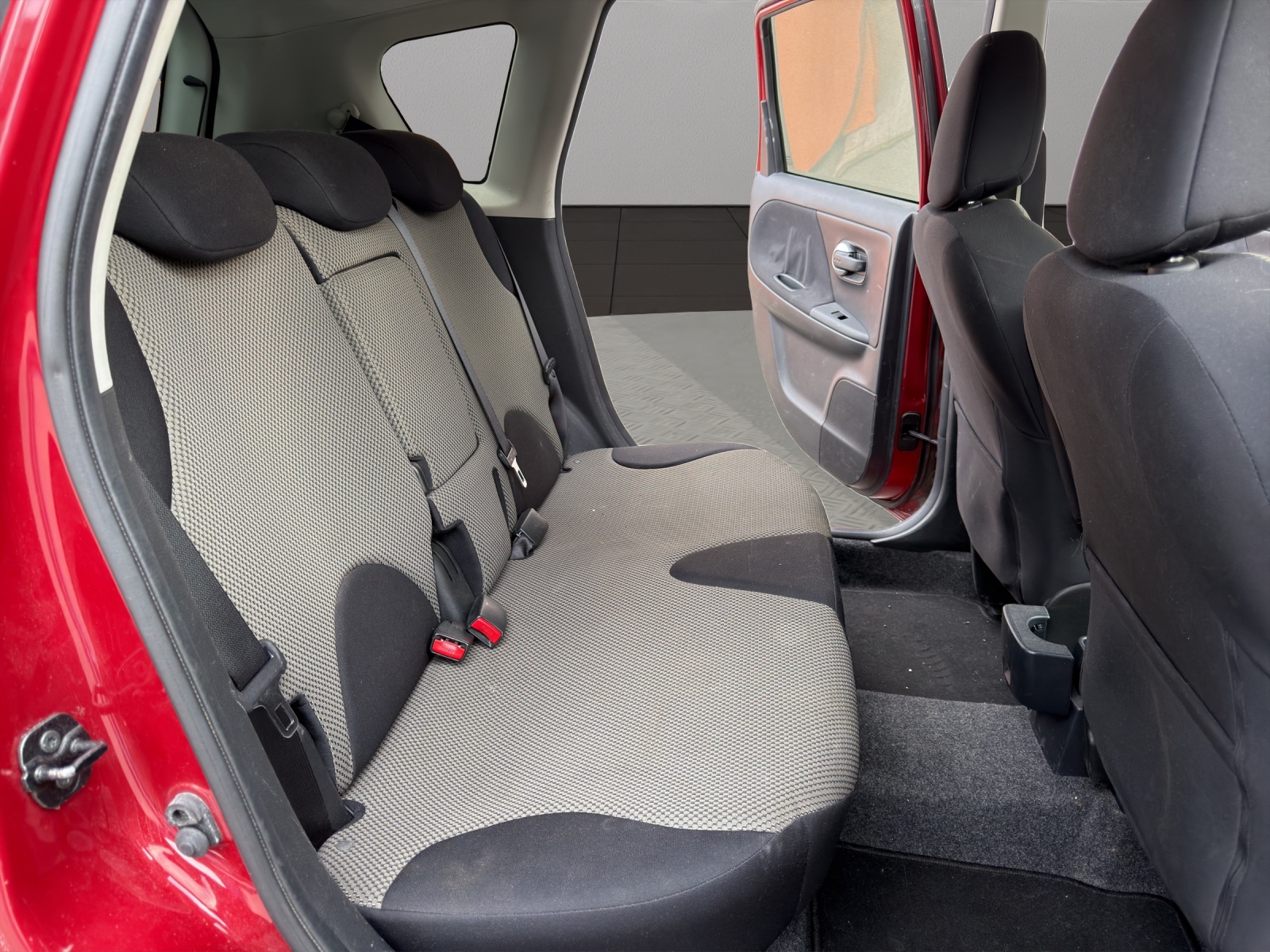 NISSAN Note 1.6 tekna-image-16