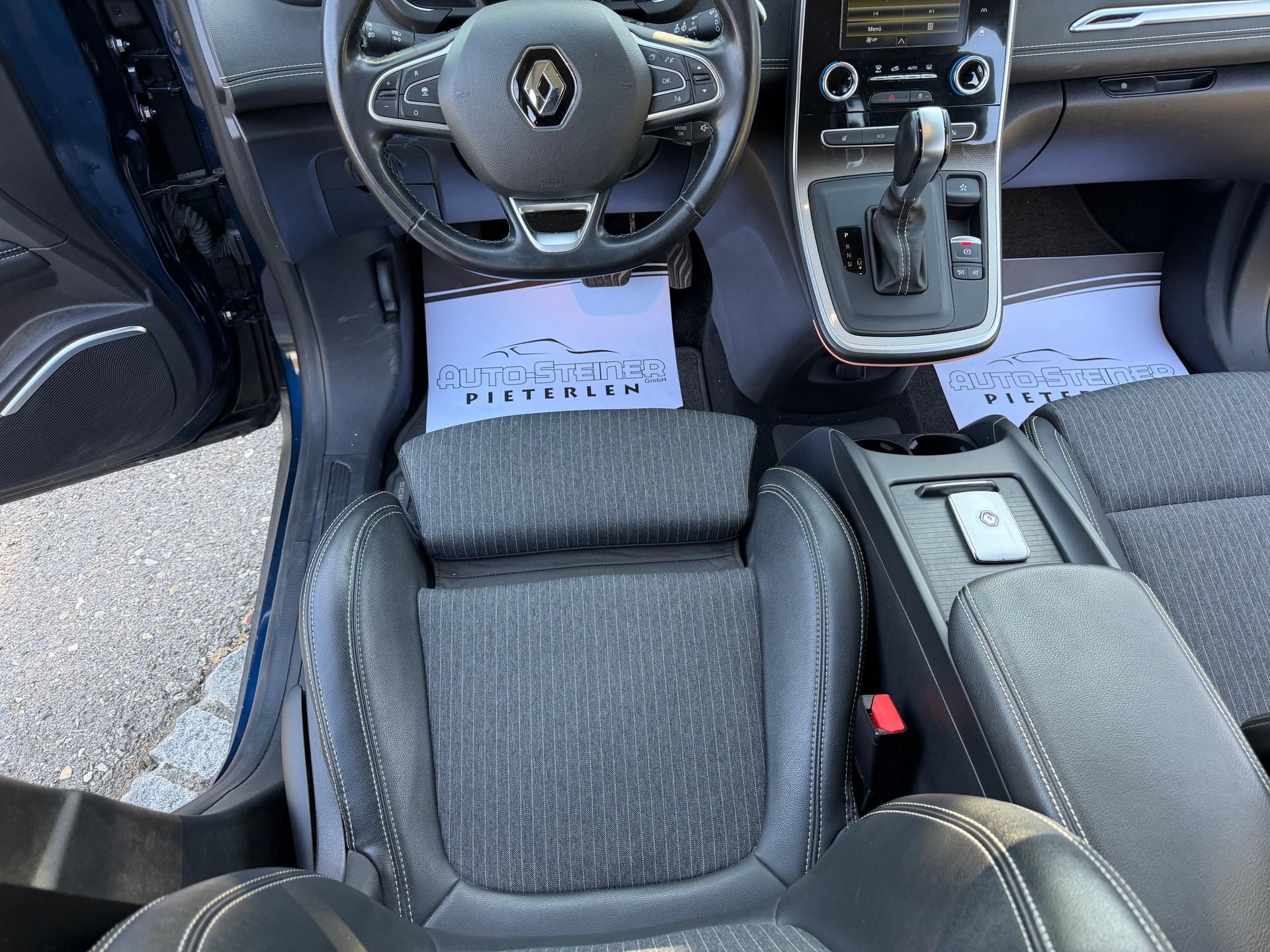 RENAULT GRAND SCENIC 1.3 16V TURBO 7 PLÄTZER VAN. NUR 43`000 KM. AUTOMAT. CH WAGEN "HAGELSCHADEN"-image-15