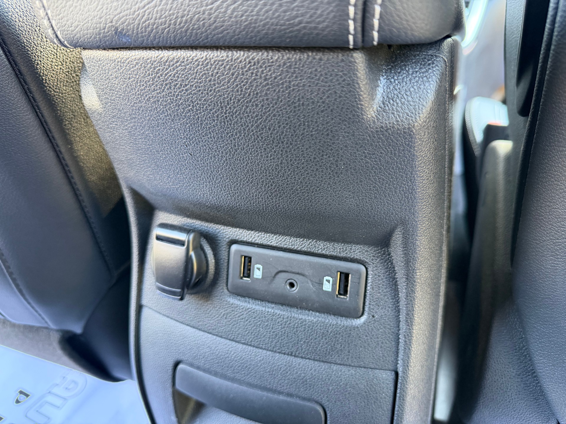 RENAULT GRAND SCENIC 1.3 16V TURBO 7 PLÄTZER VAN. NUR 43`000 KM. AUTOMAT. CH WAGEN "HAGELSCHADEN"-image-46