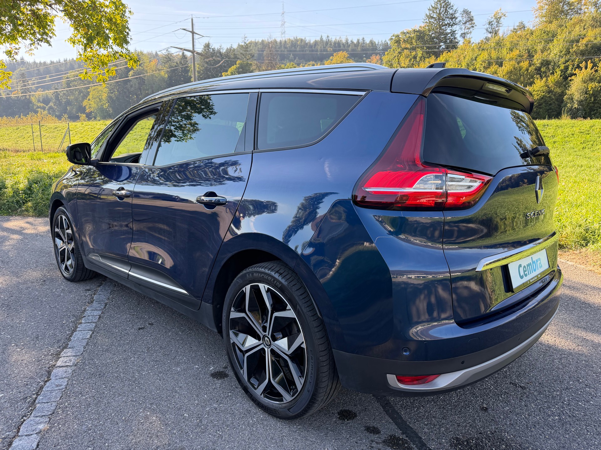 RENAULT GRAND SCENIC 1.3 16V TURBO 7 PLÄTZER VAN. NUR 43`000 KM. AUTOMAT. CH WAGEN "HAGELSCHADEN"-image-11