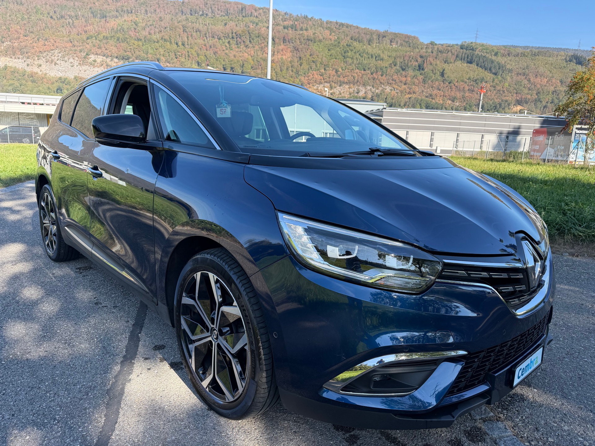 RENAULT GRAND SCENIC 1.3 16V TURBO 7 PLÄTZER VAN. NUR 43`000 KM. AUTOMAT. CH WAGEN "HAGELSCHADEN"-image-7