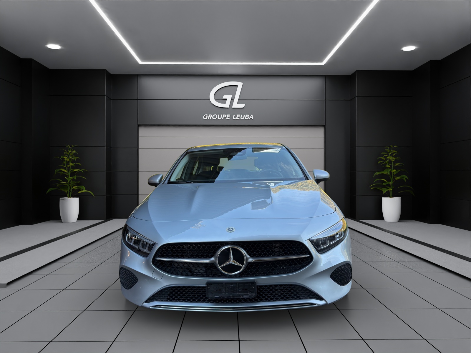 MERCEDES-BENZ A 250 4Matic 8G-DCT-showroom-element-1