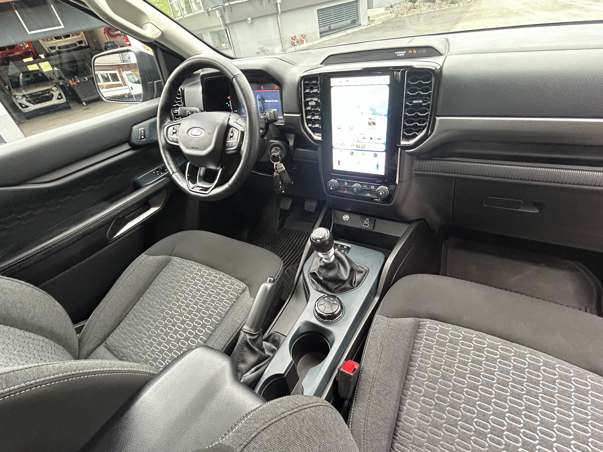 FORD Ranger Limited 2.0 Eco Blue 4x4-image-10