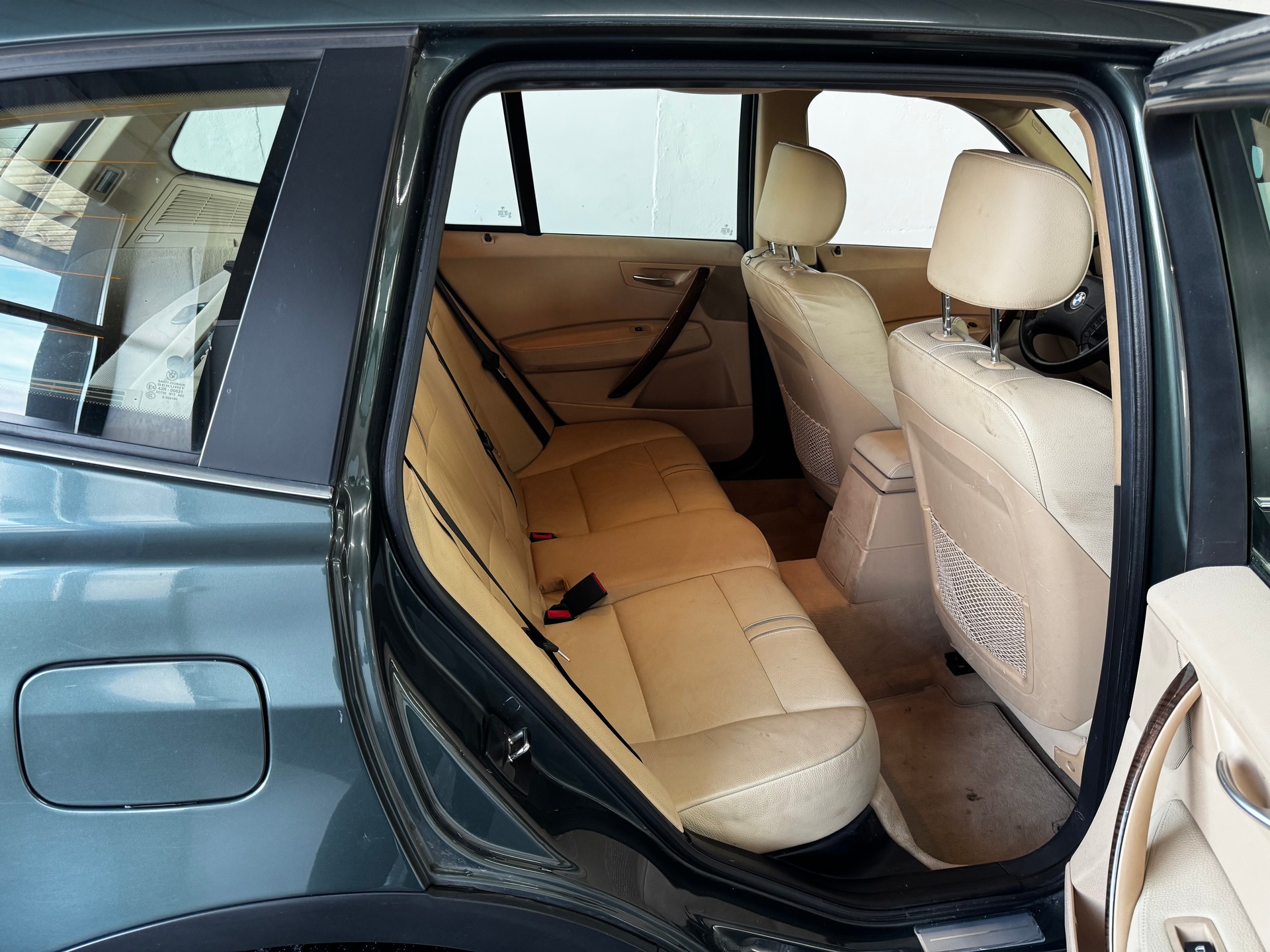 BMW X3 3.0i-image-19