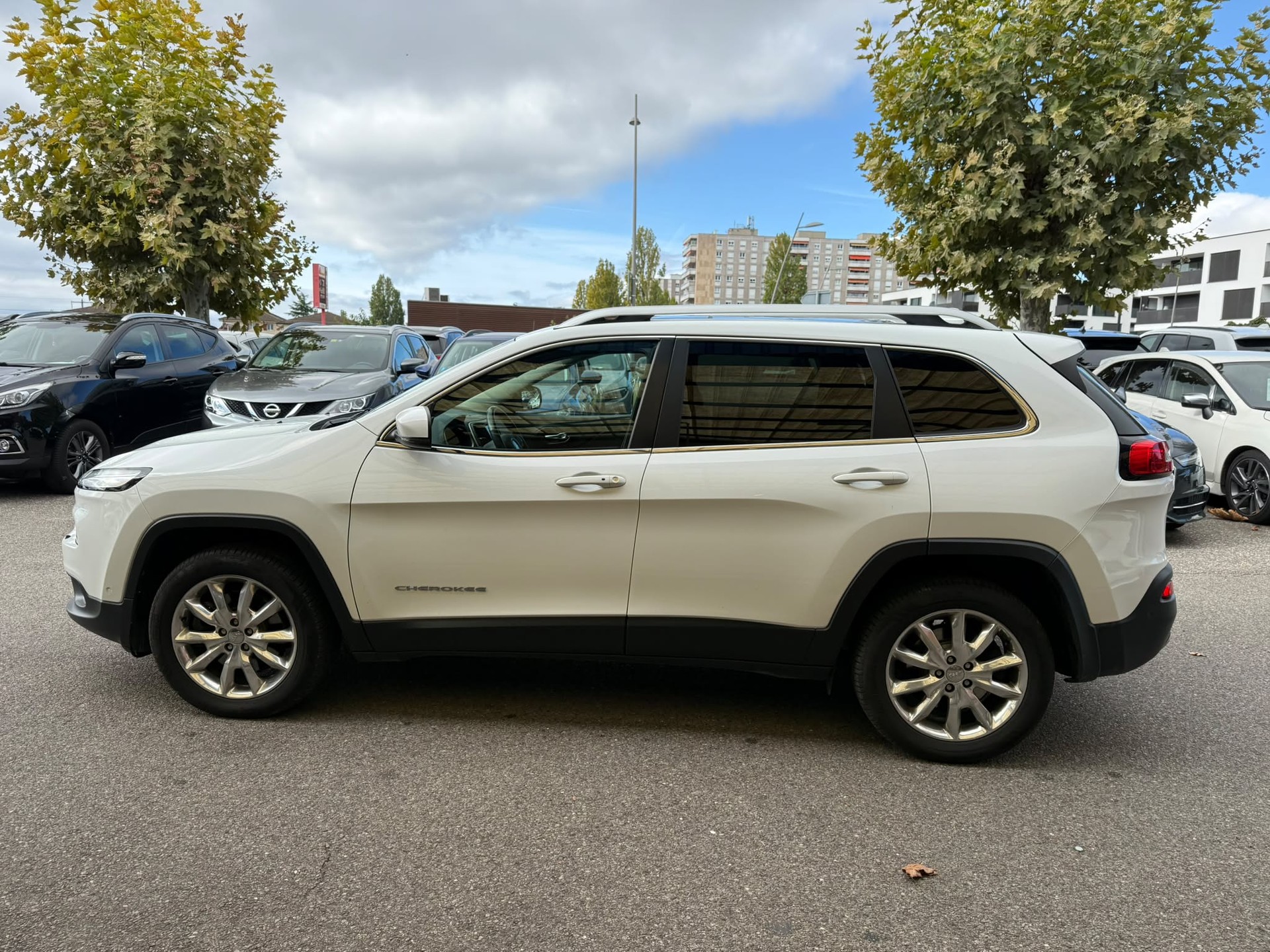 JEEP Cherokee 2.2TD Limited AWD 9ATX-image-4
