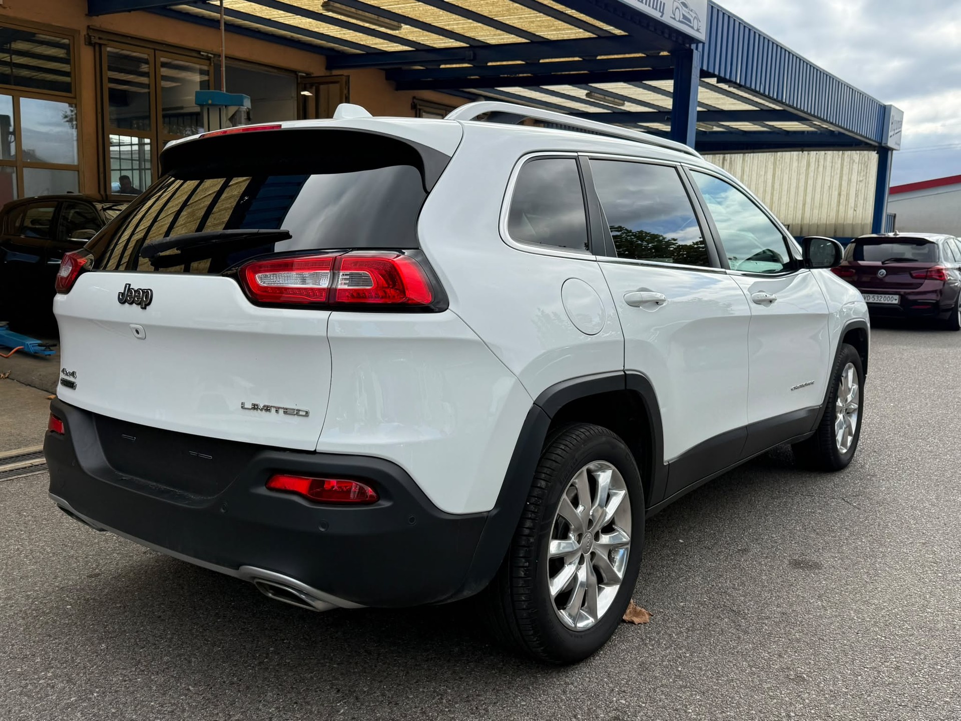 JEEP Cherokee 2.2TD Limited AWD 9ATX-image-3