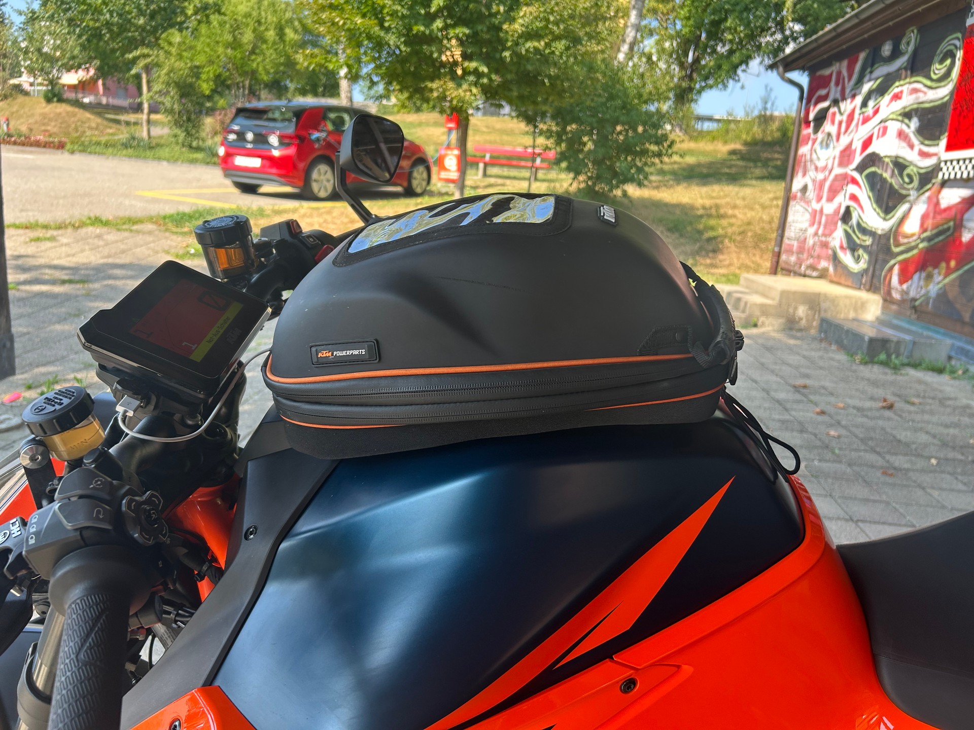 KTM 1290 Super Duke R-image-3