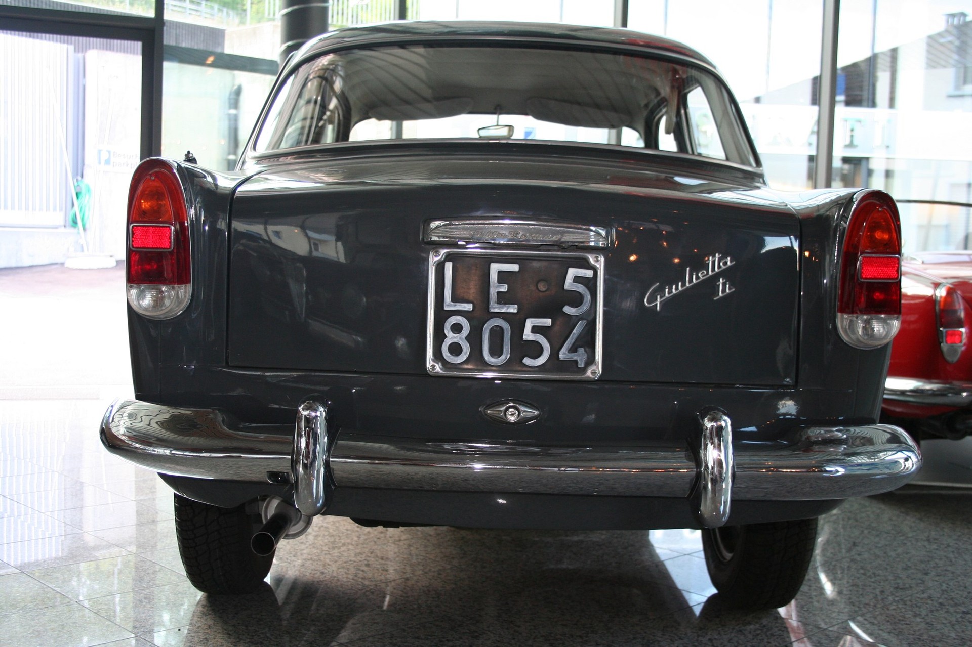 ALFA ROMEO GIULIETTA TI-showroom-element-1