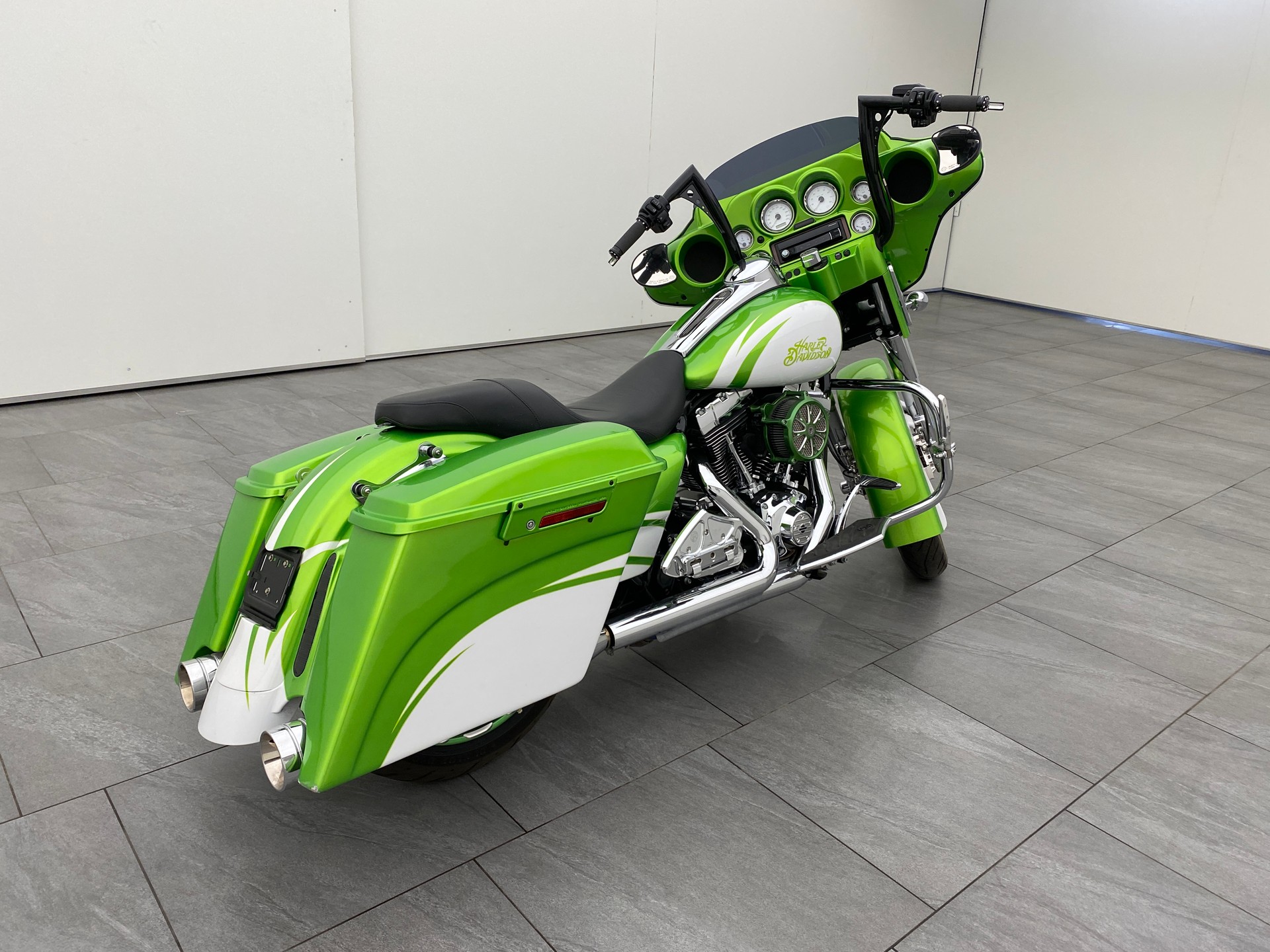 HARLEY-DAVIDSON FLHX Street Glide ABS-image-4