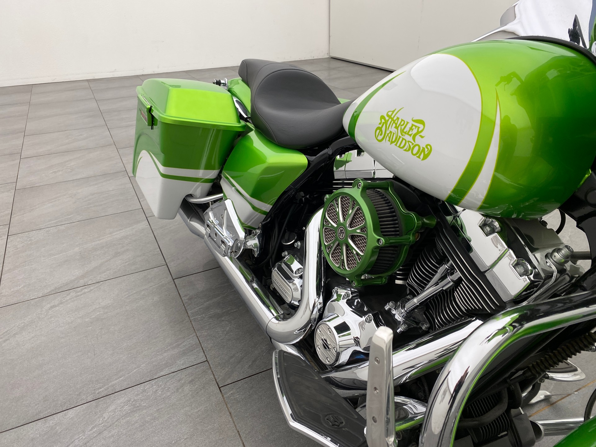 HARLEY-DAVIDSON FLHX Street Glide ABS-image-9