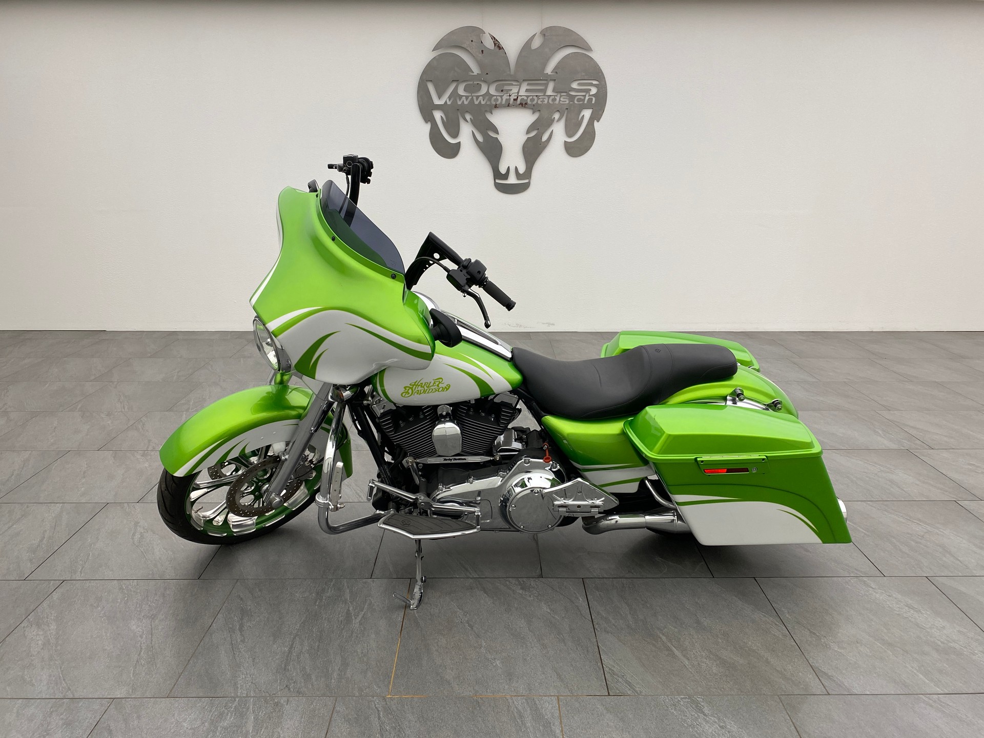 HARLEY-DAVIDSON FLHX Street Glide ABS