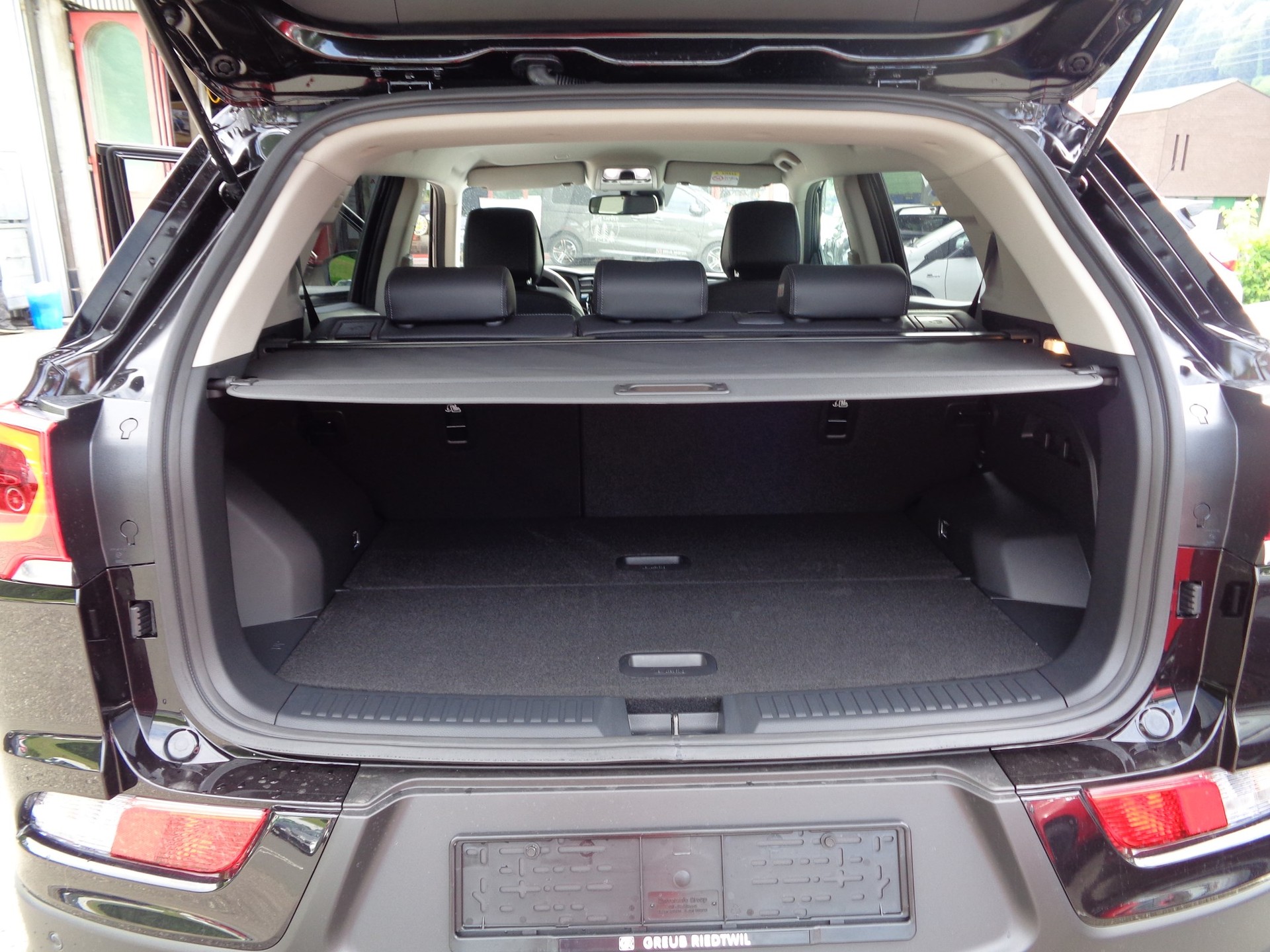 KGM-SsangYong Korando 1.5T GDI Onyx 4WD Automat-image-11