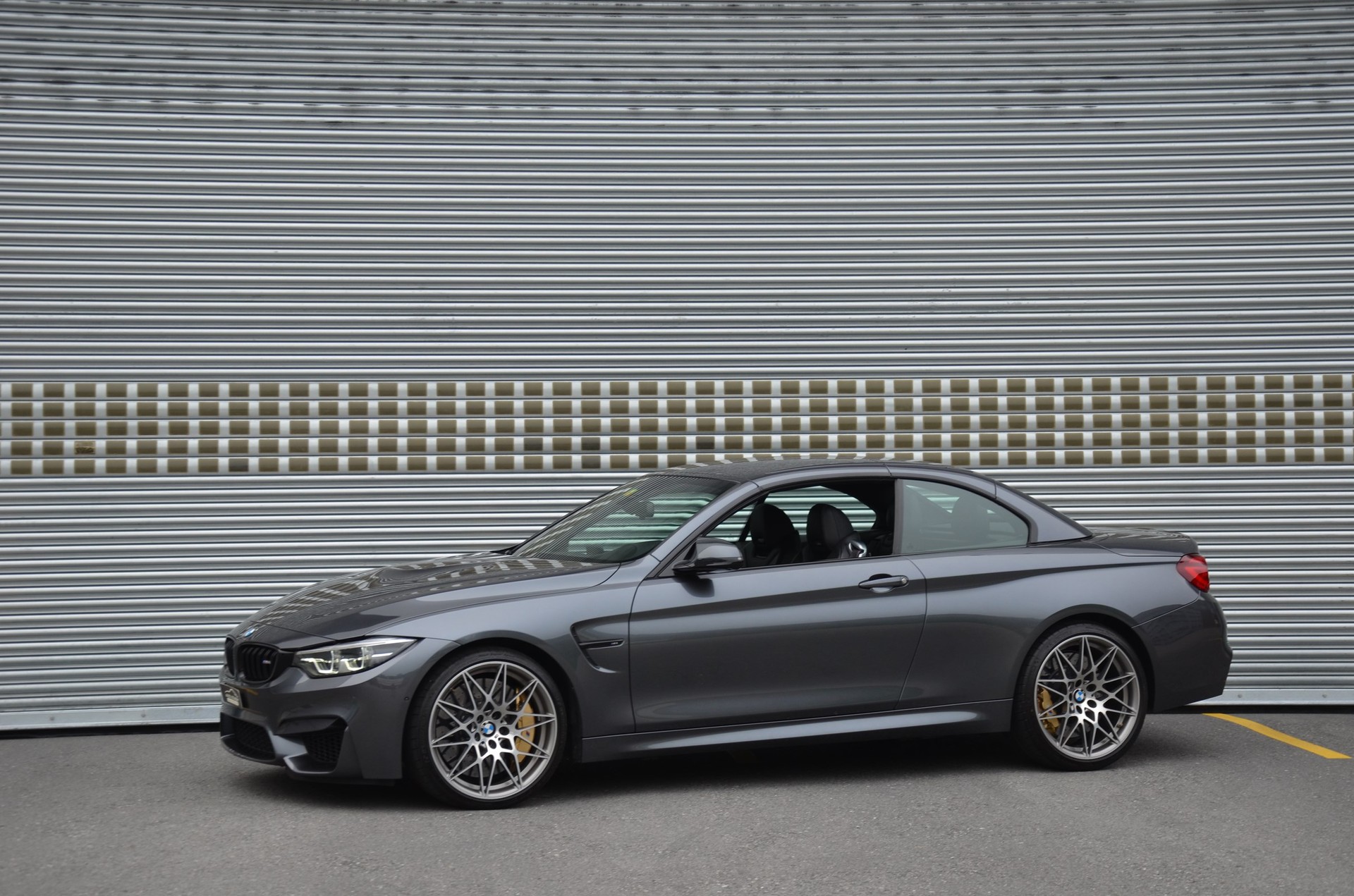 BMW M4 Cabriolet Drivelogic M Competition-showroom-element-3