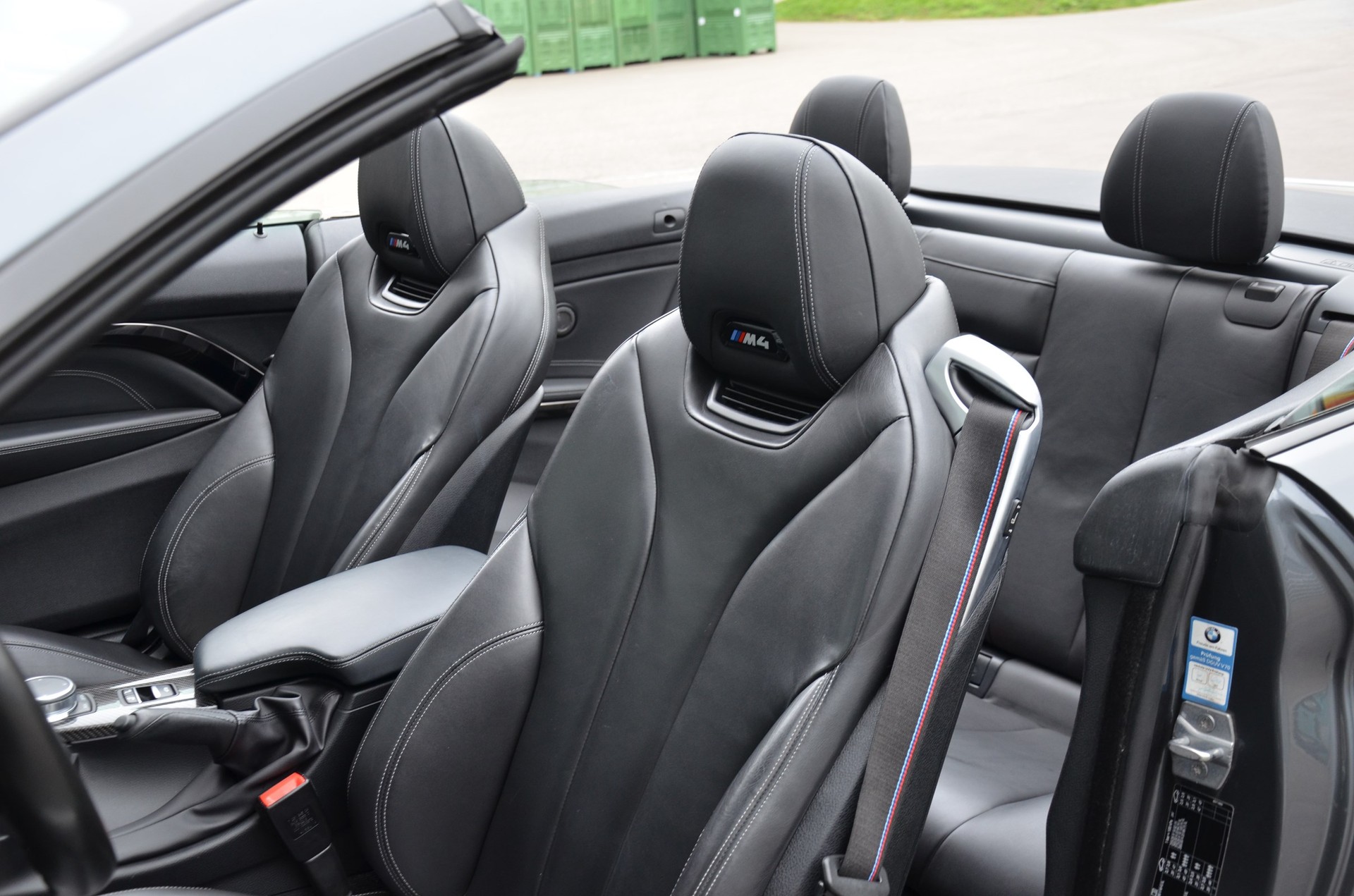 BMW M4 Cabriolet Drivelogic M Competition-image-17