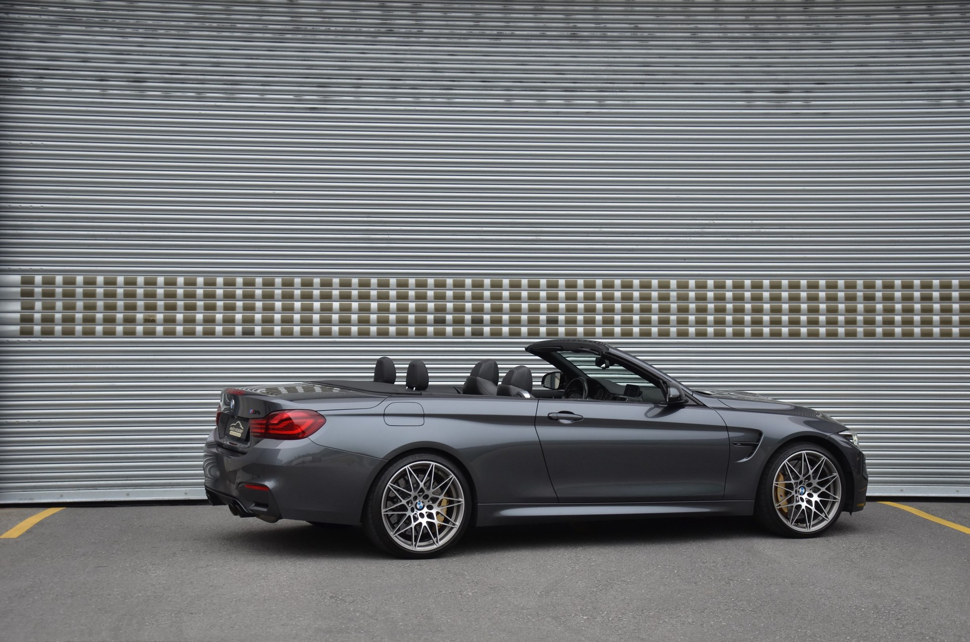 BMW M4 Cabriolet Drivelogic M Competition-image-5