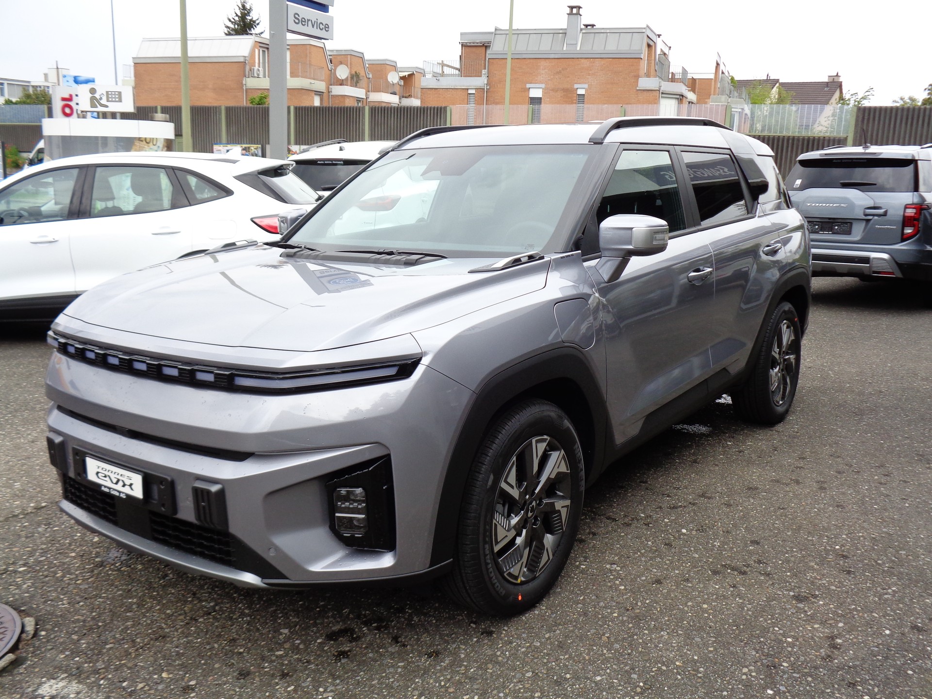 KGM-SsangYong Torres EVX Platinum-showroom-element-2