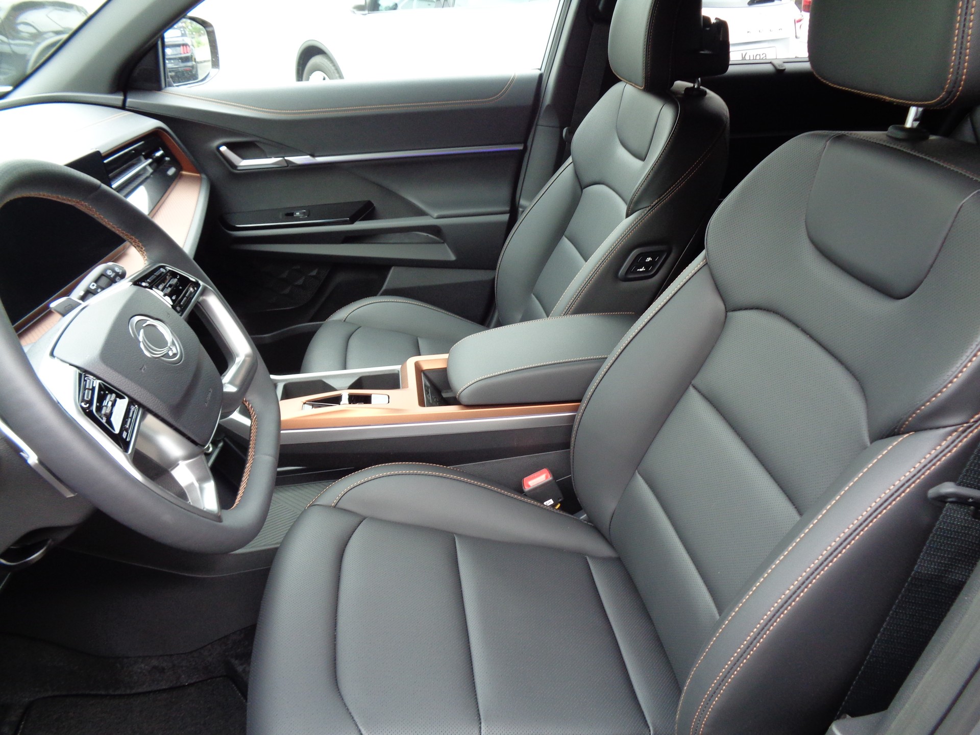 KGM-SsangYong Torres EVX Platinum-image-9