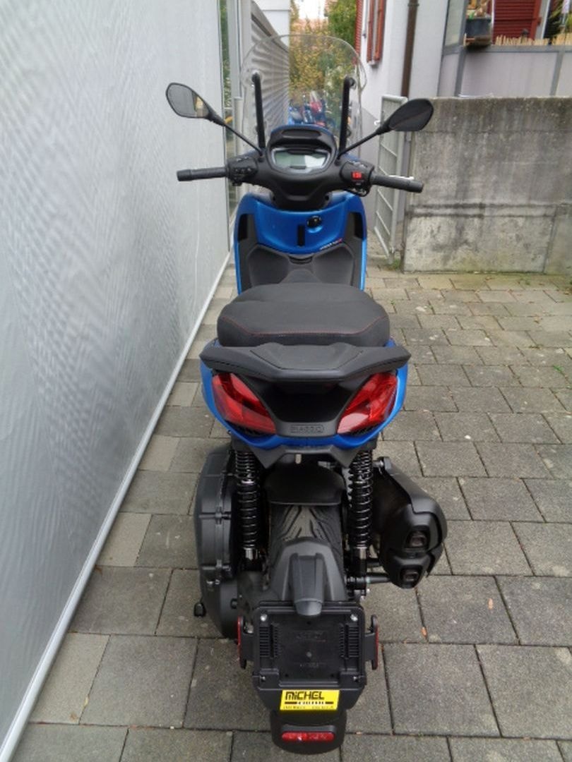 PIAGGIO BEVERLY 400 HPE-image-4