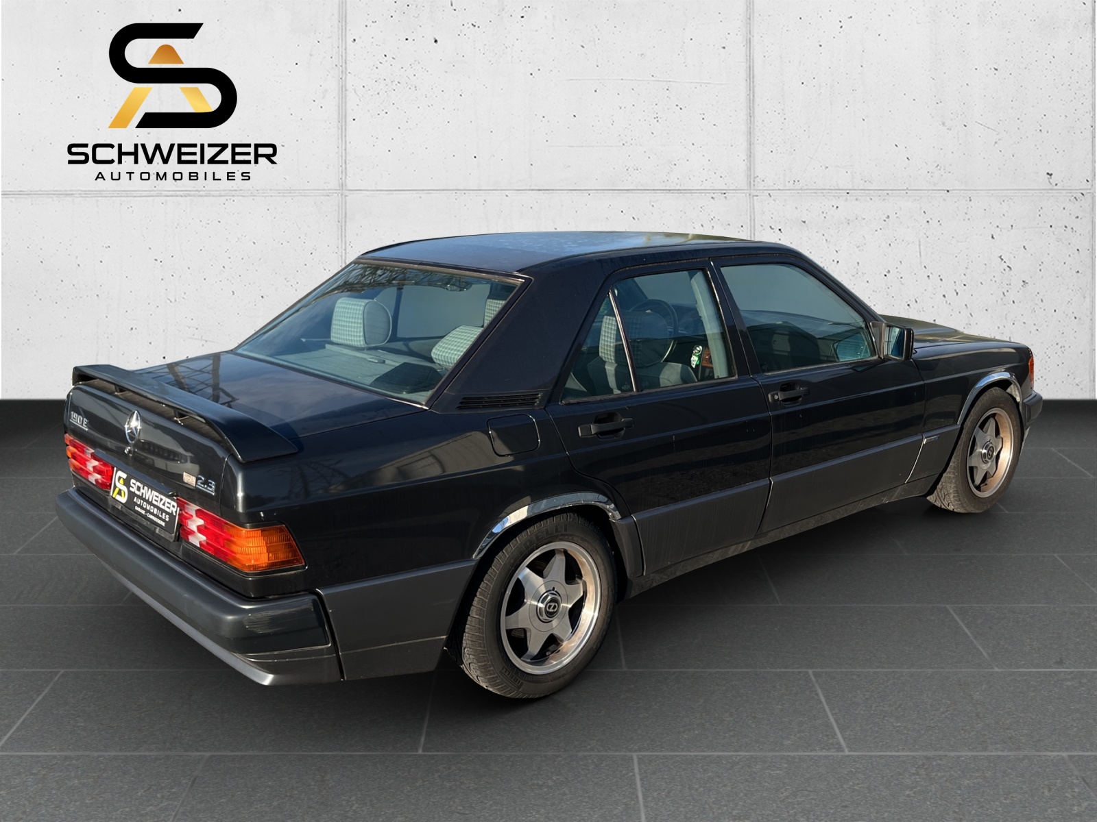 MERCEDES-BENZ 190 E 2.3-image-6