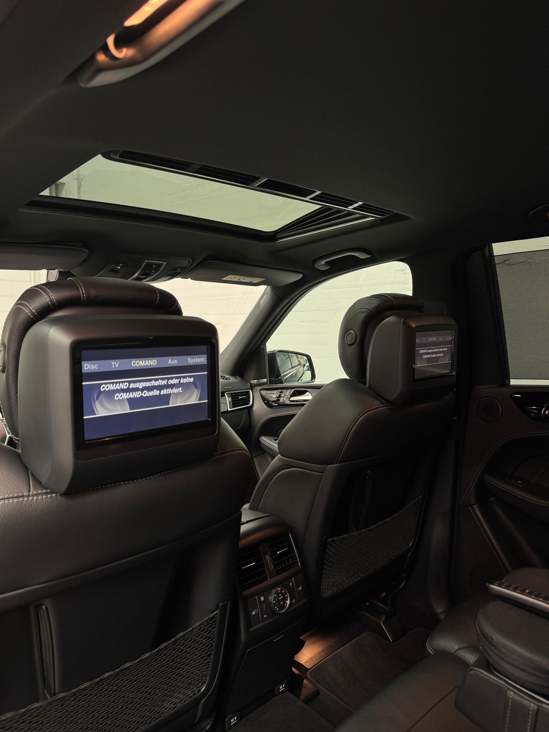 MERCEDES-BENZ ML 63 AMG Executive 4Matic Speedshift All Black Performance-image-13