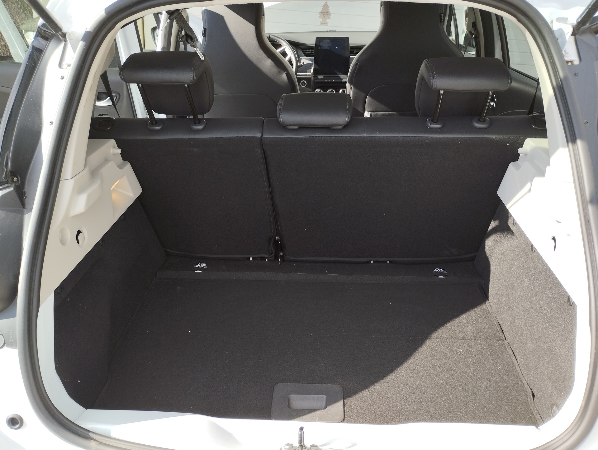 RENAULT Zoe Intens R135 (incl. Batterie)-image-8