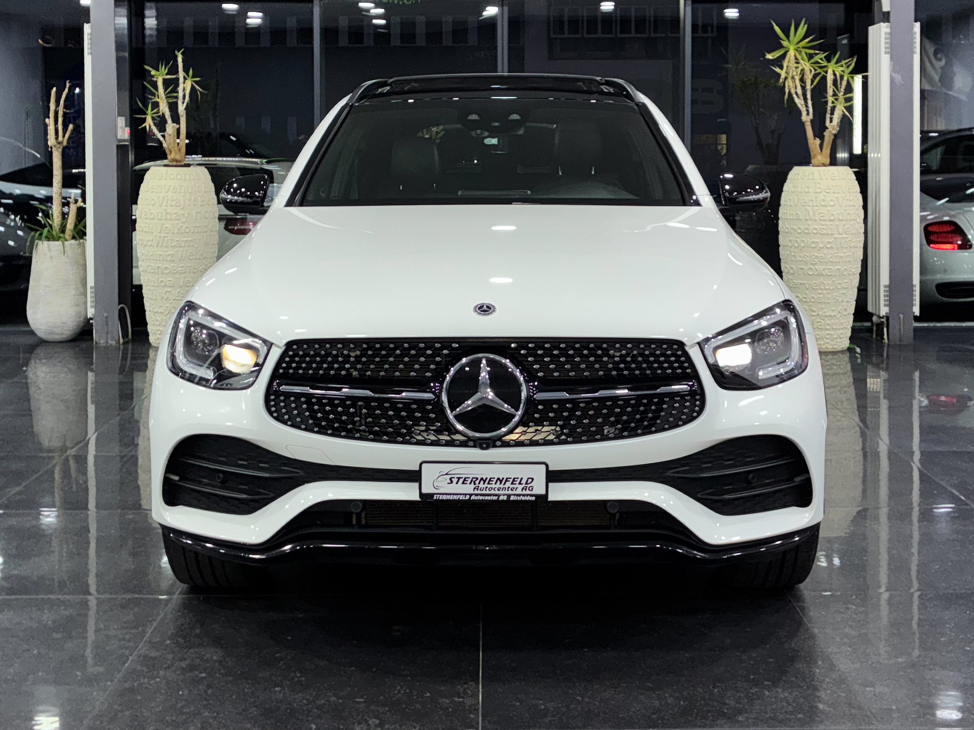 MERCEDES-BENZ GLC 220 d AMG Line 4Matic 9G-Tronic-image-1