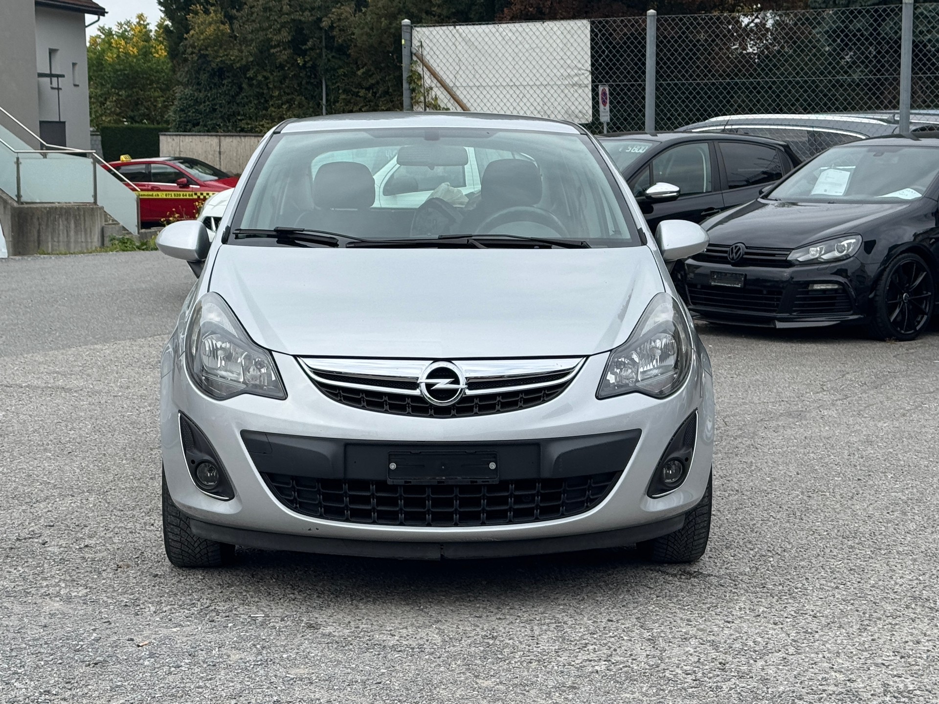 OPEL Corsa 1.2 Selective 5D