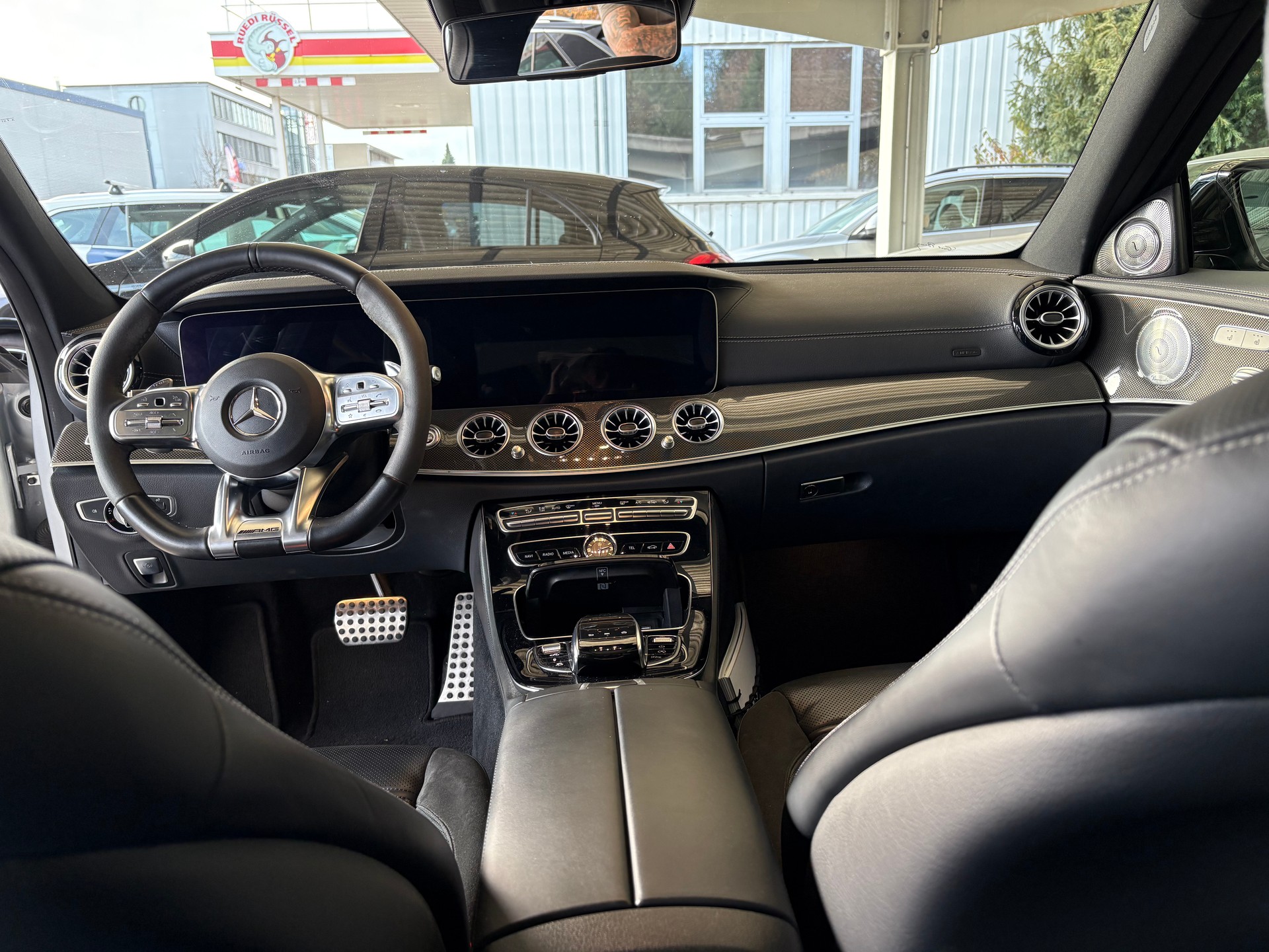 MERCEDES-BENZ E 53 AMG 4Matic+ Speedshift MCT-image-11