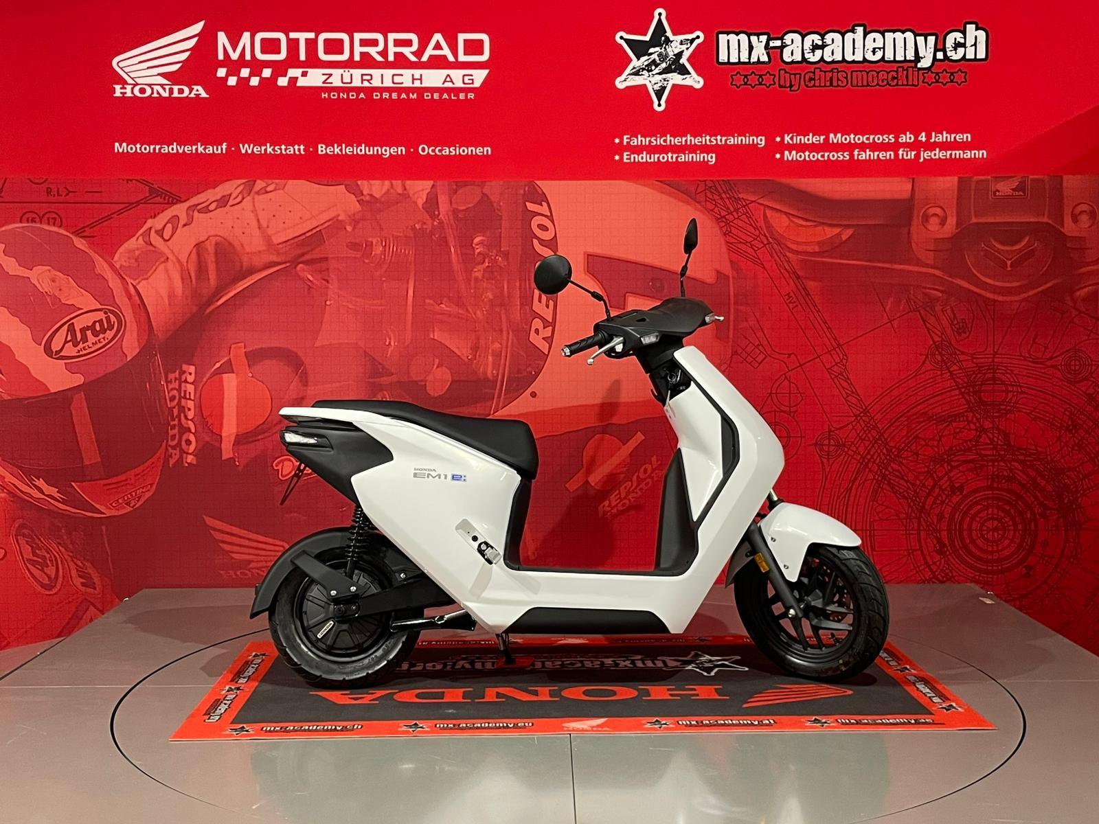 HONDA EM1 *Neufahrzeug* *Ab 15 Jahren fahrbar*-image-1