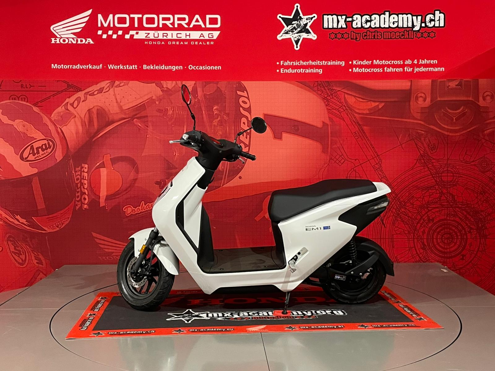 HONDA EM1 *Neufahrzeug* *Ab 15 Jahren fahrbar*-image-5