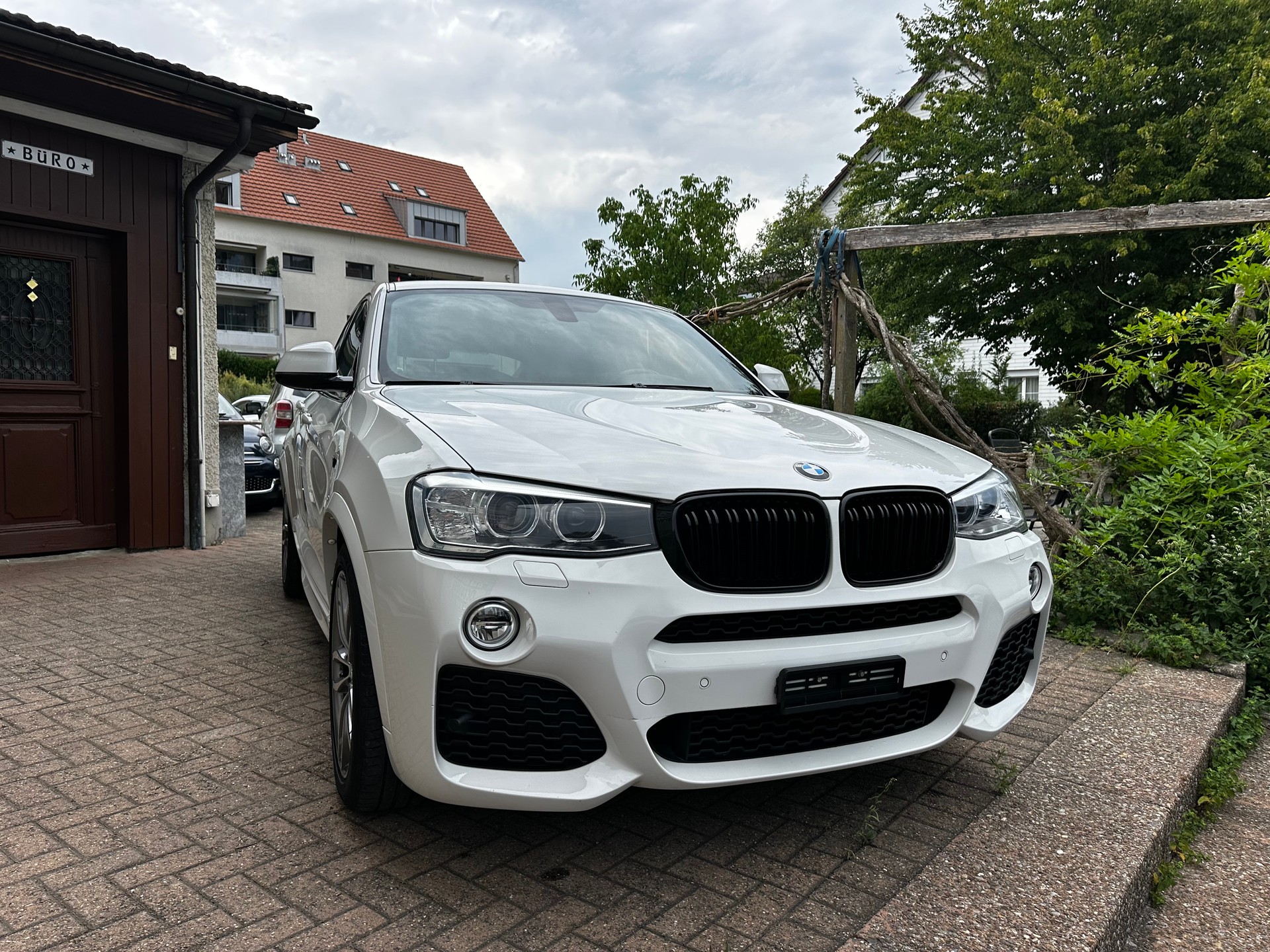 BMW X4 xDrive 20i M-Sportpaket Steptronic-image-1