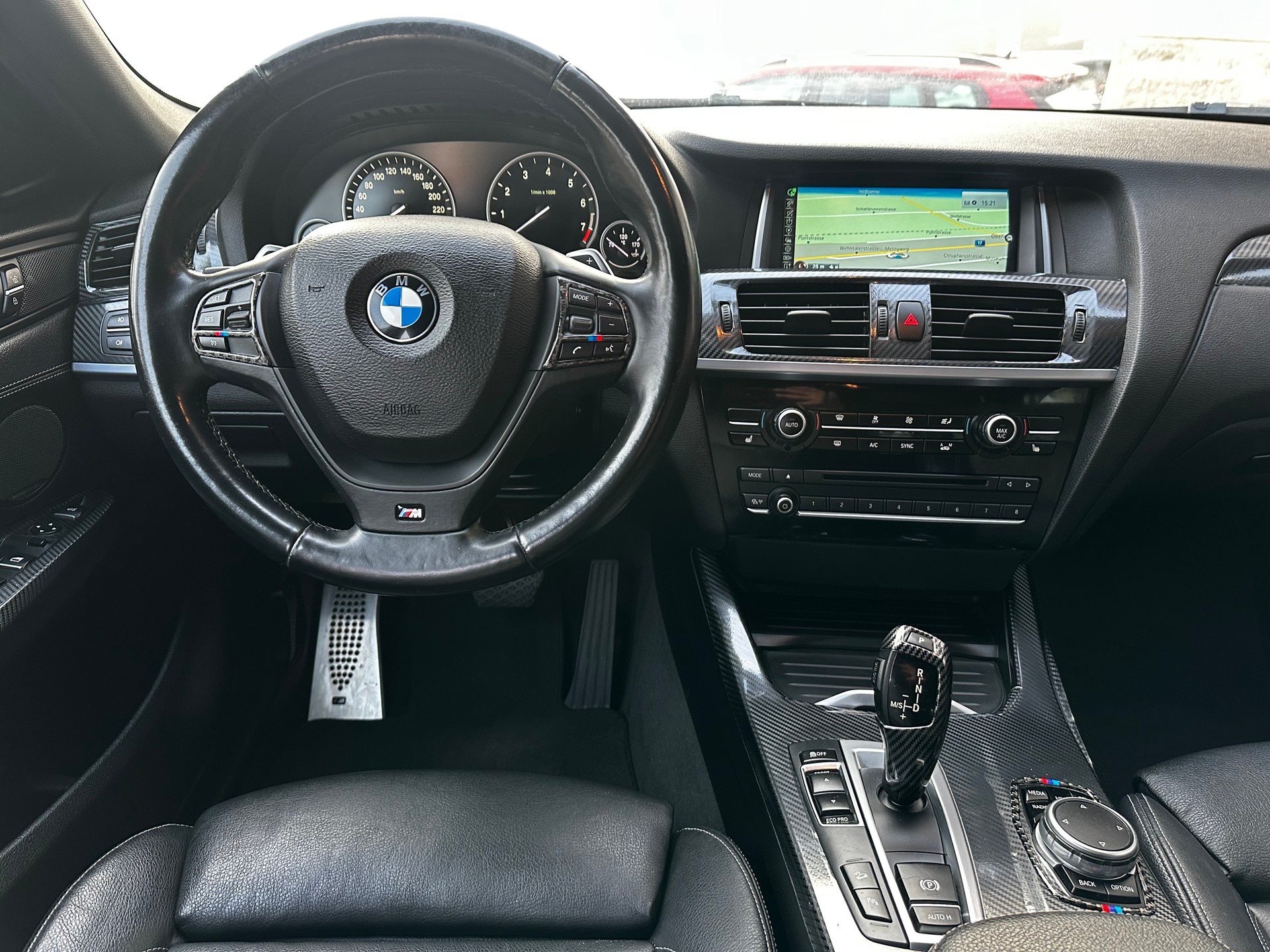BMW X4 xDrive 20i M-Sportpaket Steptronic-image-7