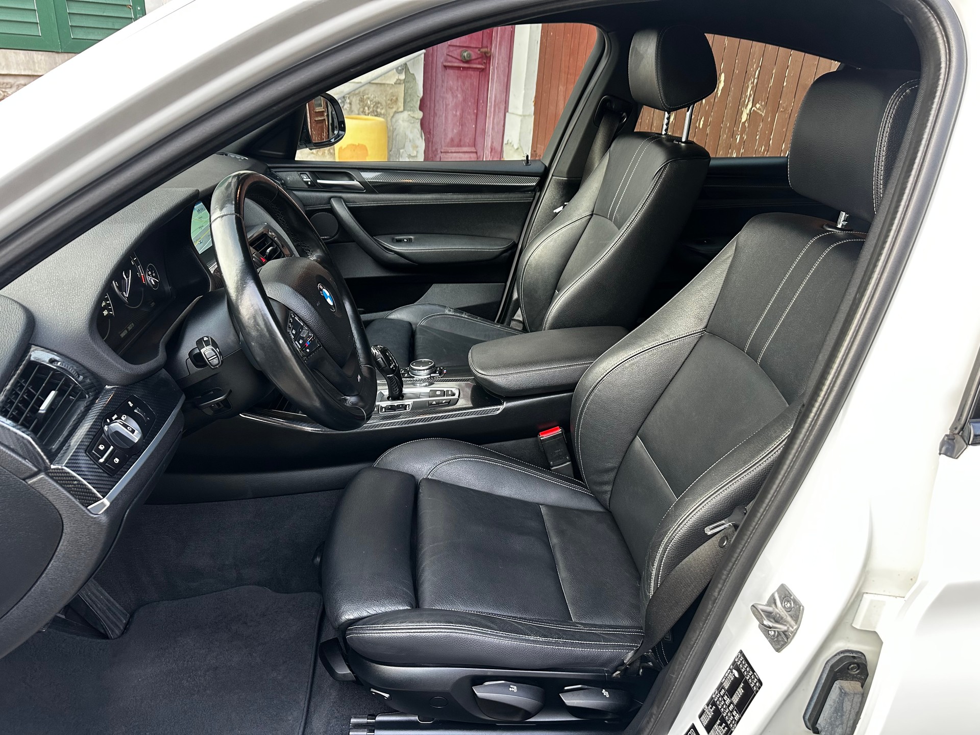 BMW X4 xDrive 20i M-Sportpaket Steptronic-image-5