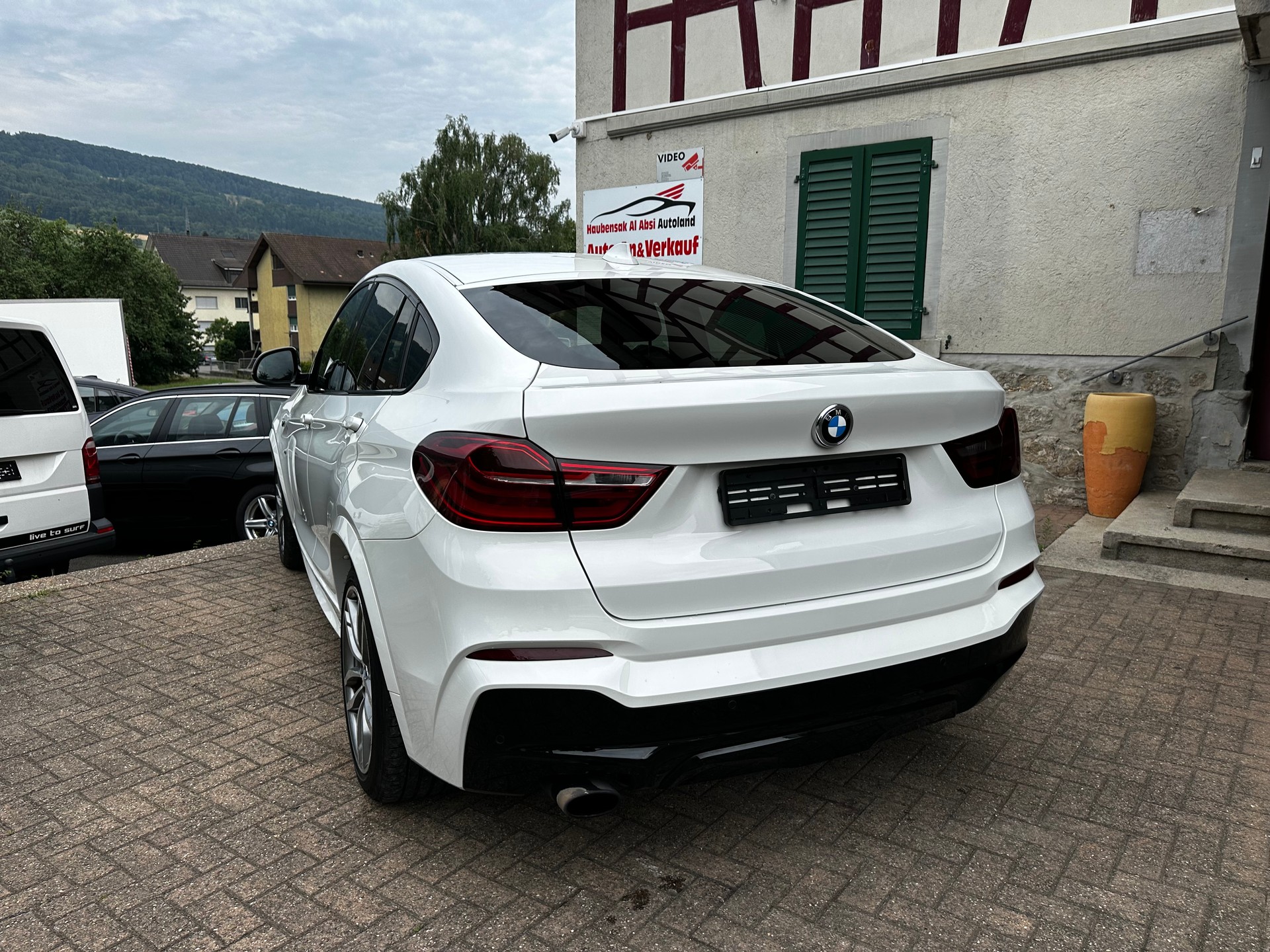 BMW X4 xDrive 20i M-Sportpaket Steptronic-image-3