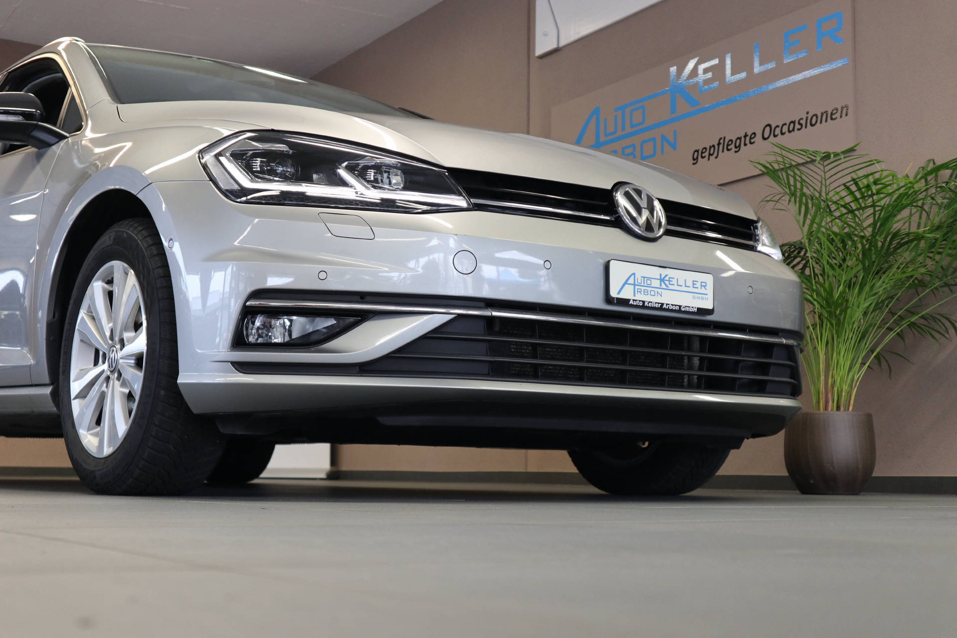 VW Golf VII Variant 2.0 TDI Comfortline DSG 4m-image-4