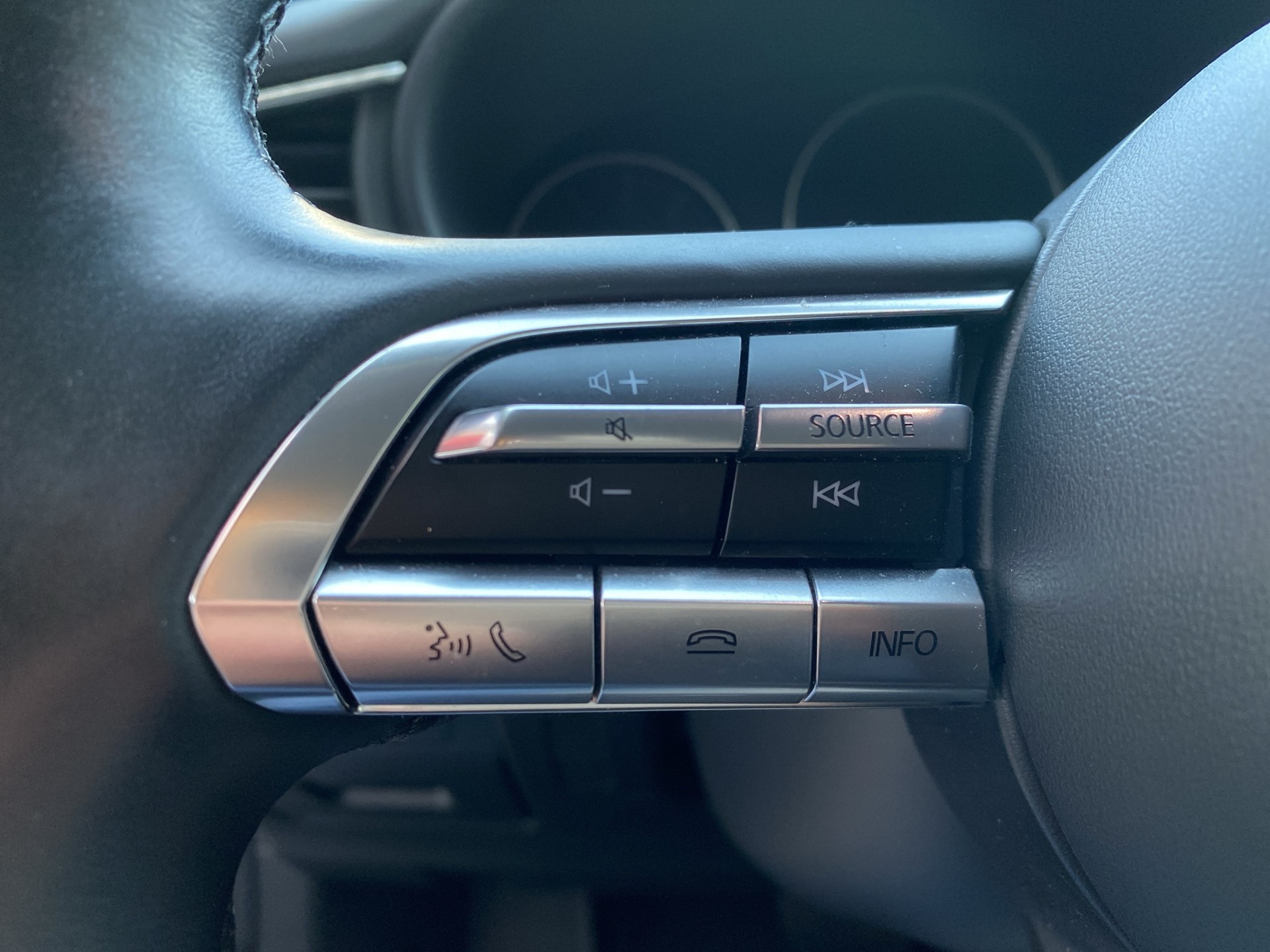 MAZDA CX-30 SKYACTIV-G M Hybrid 122 Revolution AWD Automat-image-10