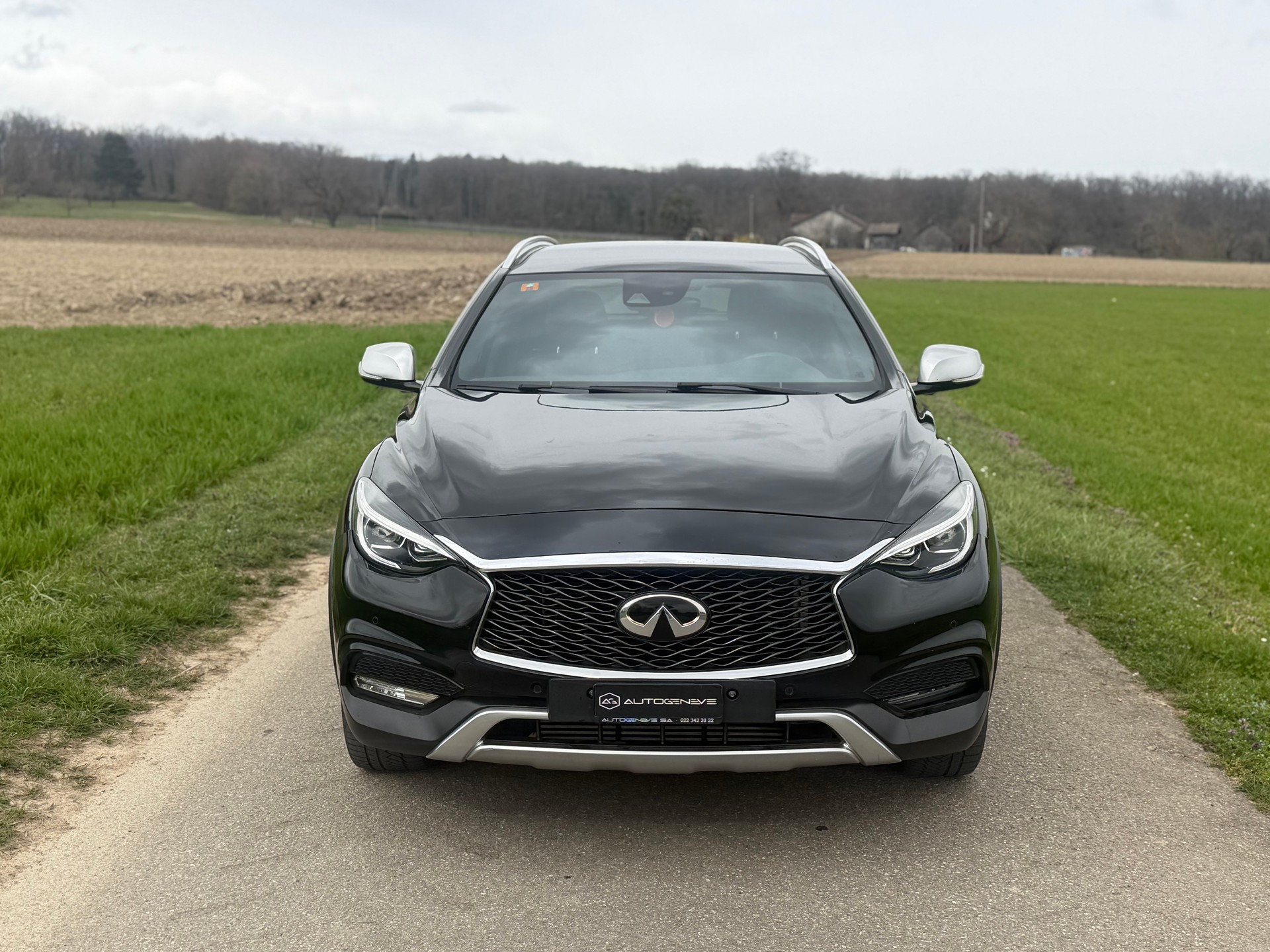 INFINITI QX30 2.2d Luxe Tech DCT AWD