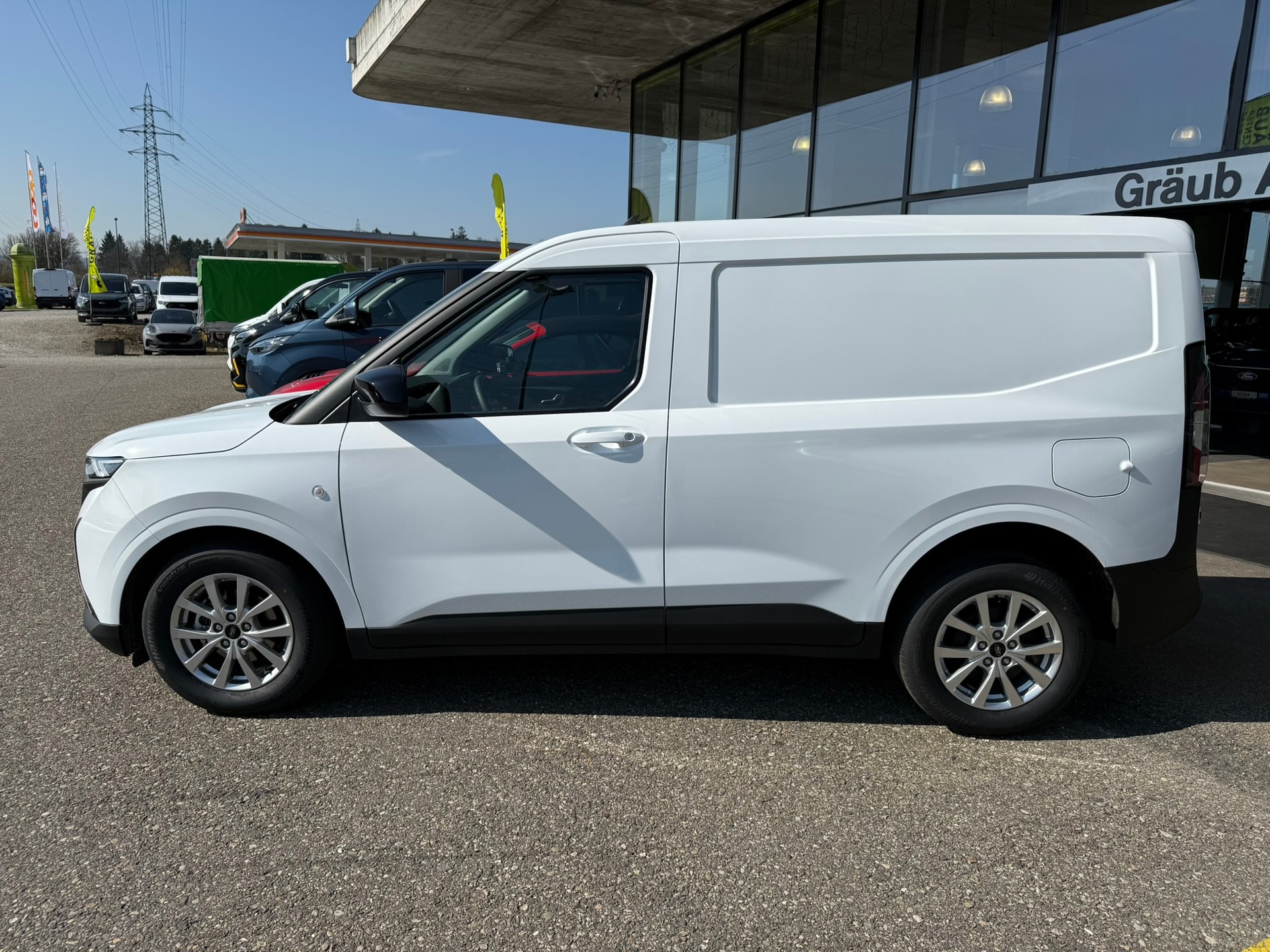 FORD Transit Courier Van 1.0 EcoBoost Limited Automat-showroom-element-3