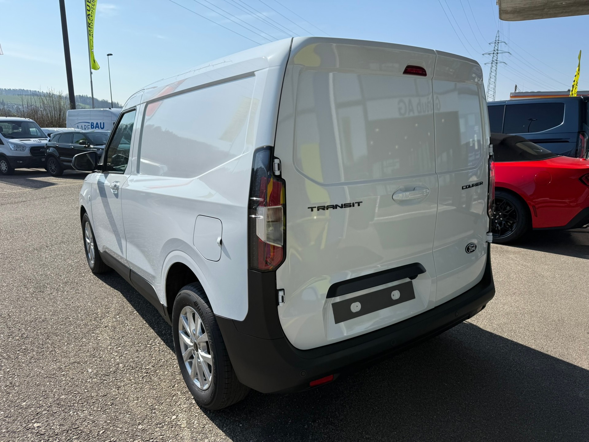 FORD Transit Courier Van 1.0 EcoBoost Limited Automat-image-4