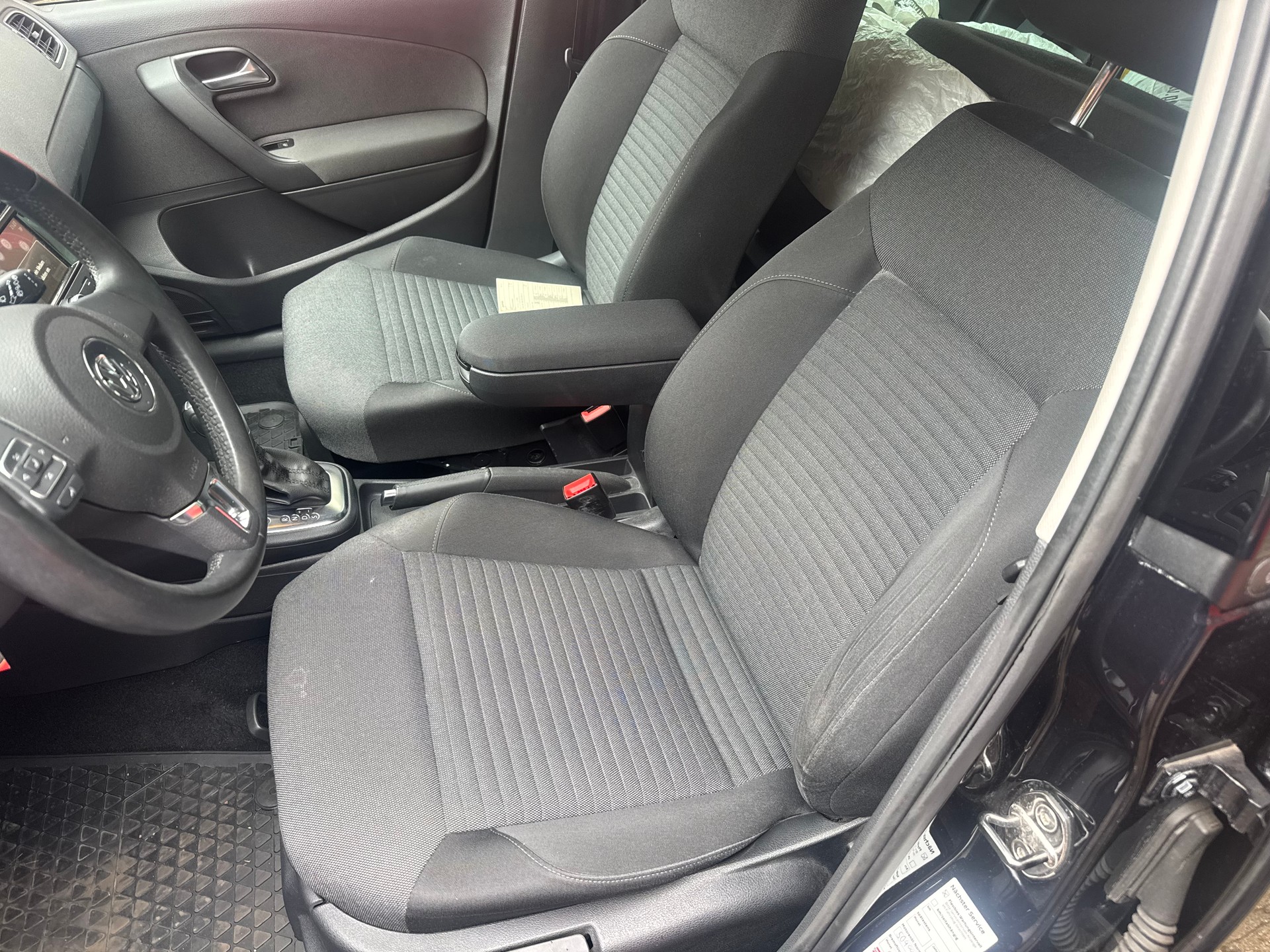 VW Polo 1.2 TSI Team DSG-image-8