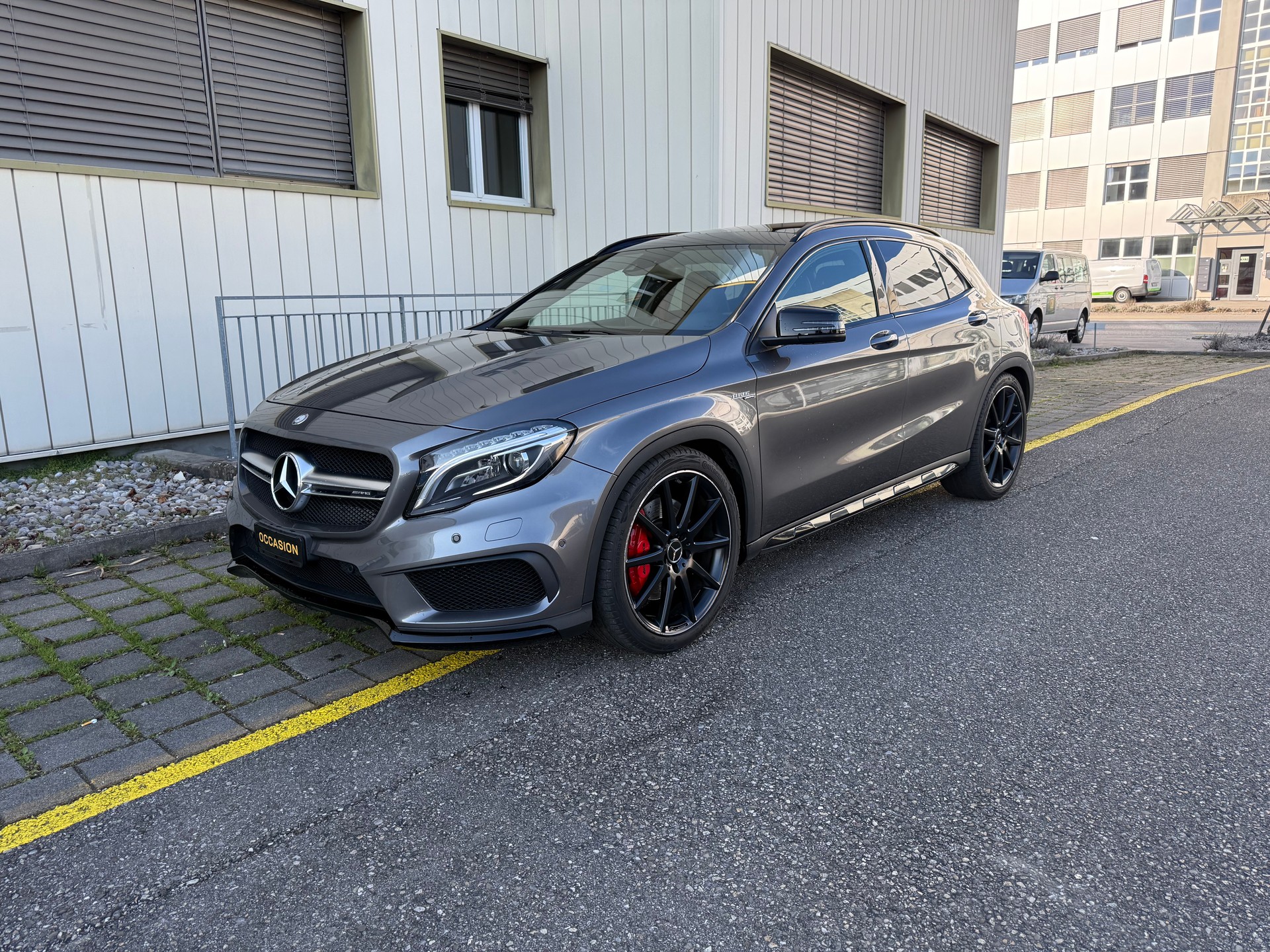 MERCEDES-BENZ GLA 45 AMG 4Matic 7G-DCT