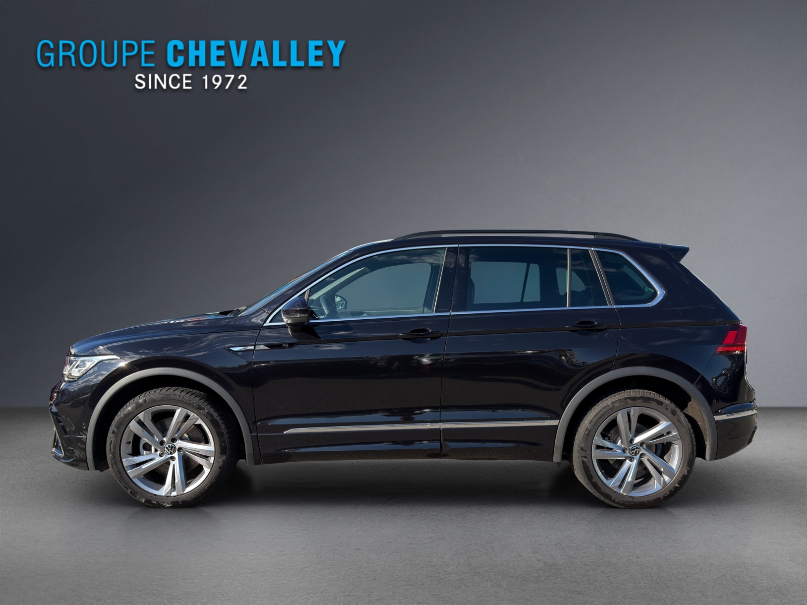 VW Tiguan 2.0TSI R-Line 4Motion DSG-showroom-element-2