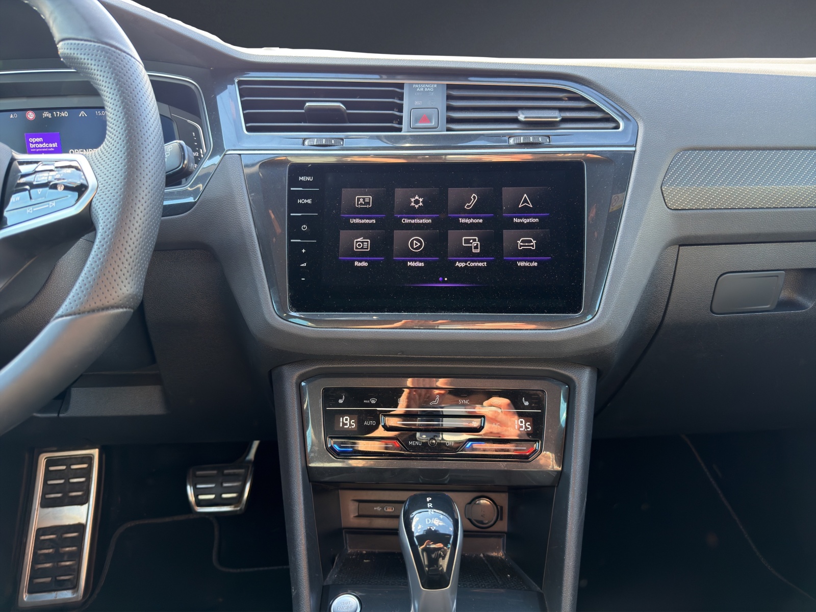 VW Tiguan 2.0TSI R-Line 4Motion DSG-image-8