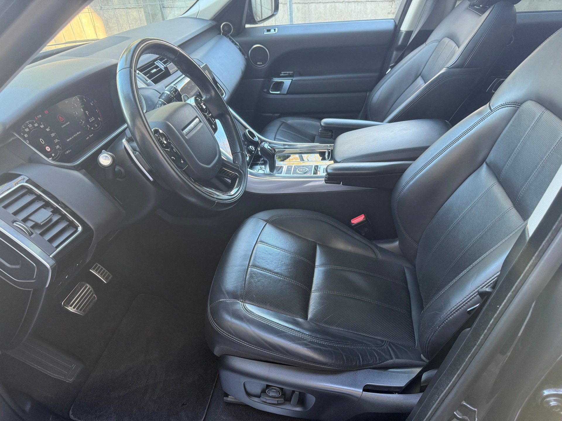LAND ROVER Range Rover Sport P400e 2.0 I4 PHEV HSE Dynamic Aut.-image-7
