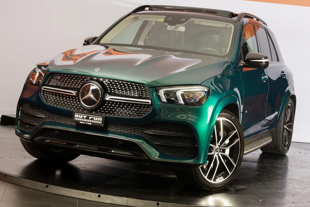 MERCEDES-BENZ GLE 400 d 4Matic AMG Line 9G-Tronic-showroom-element-3
